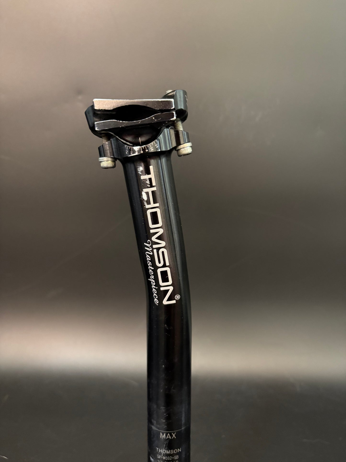 Thomson Masterpiece Setback Seatpost Black 27.2 240mm