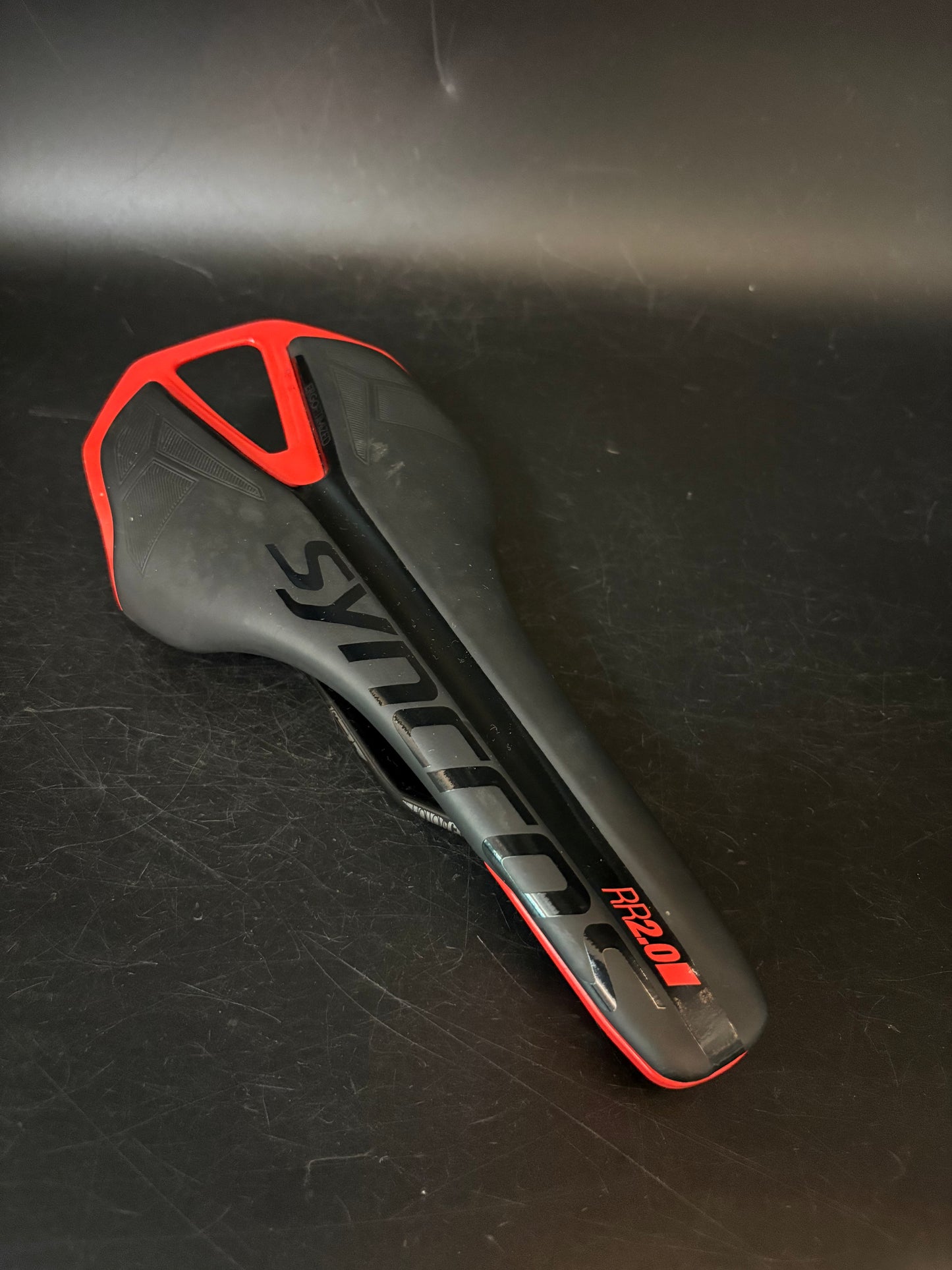 Syncros RR 2.0 Saddle Black/Red Narrow