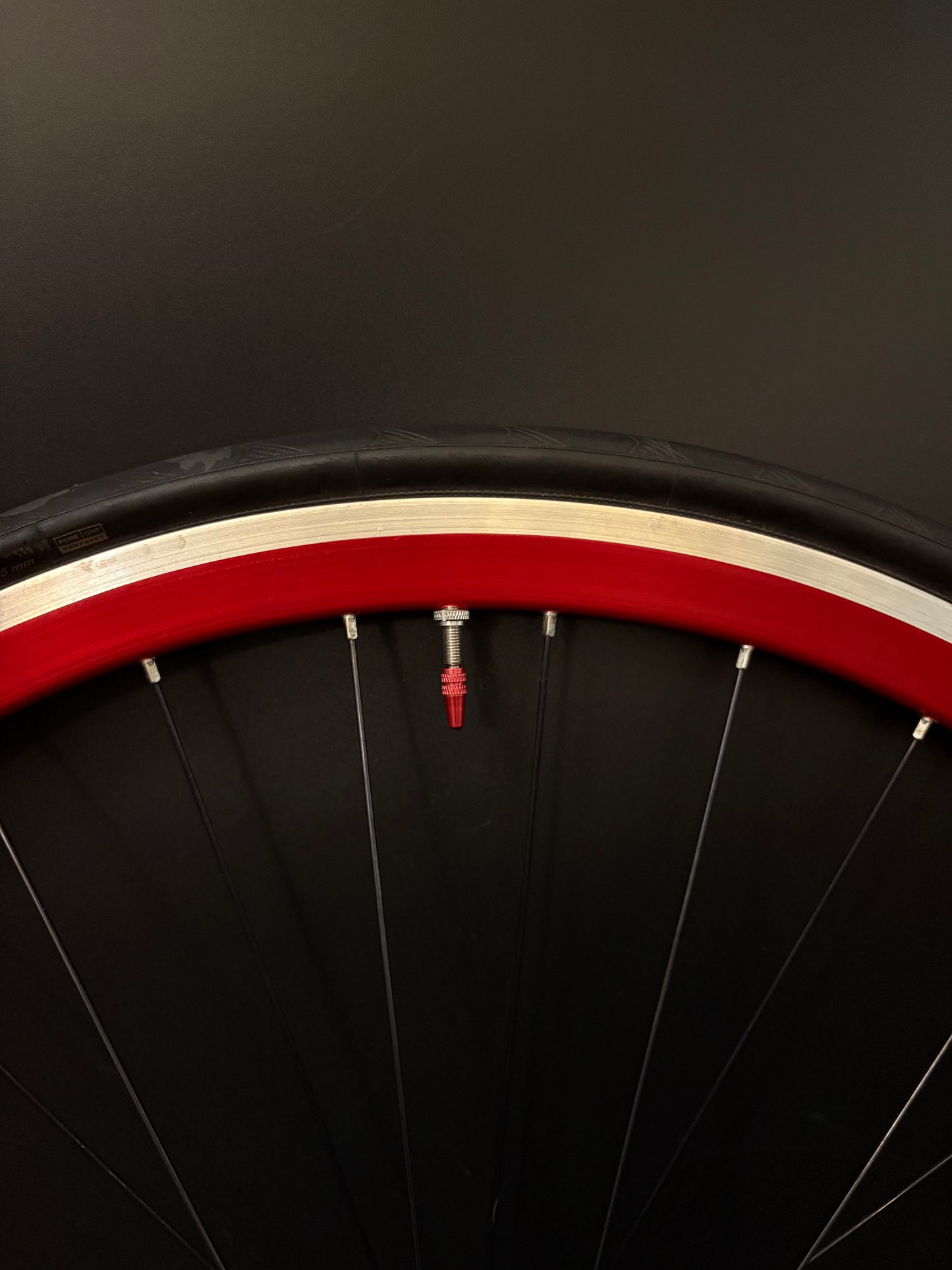 Velocity Deep V Red Machined / Phil Wood Wheelset Black 32h