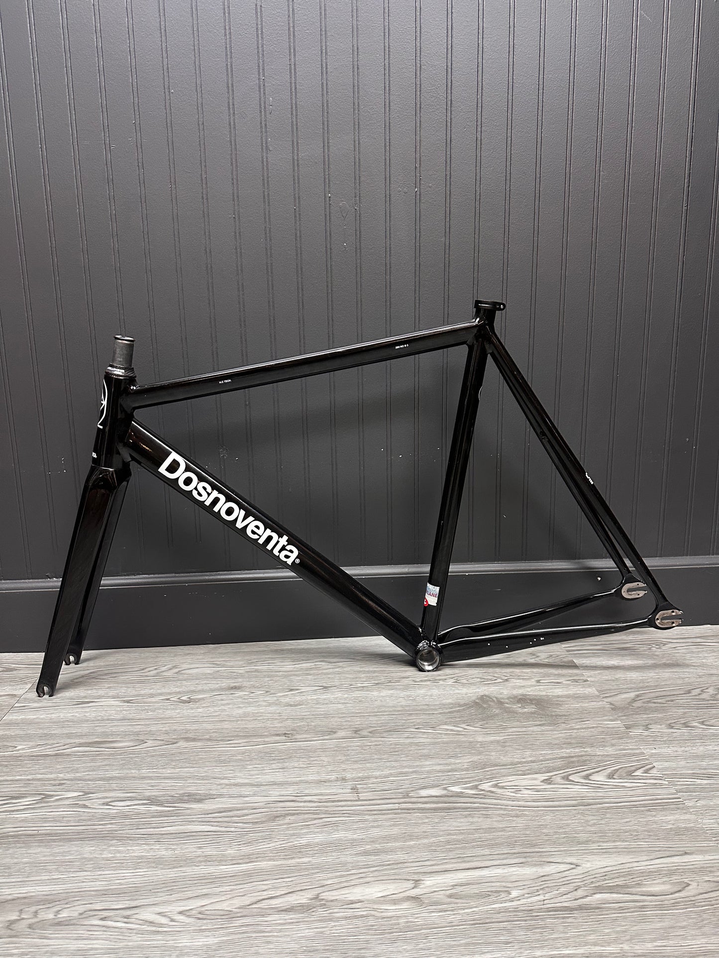 Dosnoventa Detroit Pursuit Black L 58cm