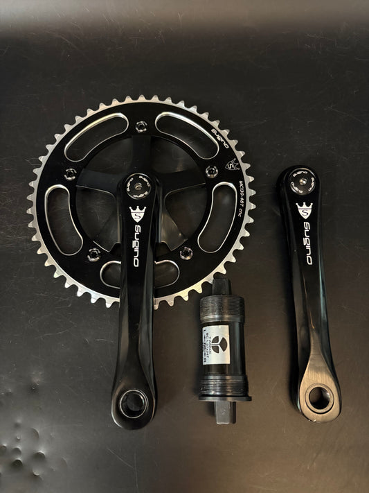 Sugino RD4 Mighty Comp Crankset Black 165mm 48t 130bcd