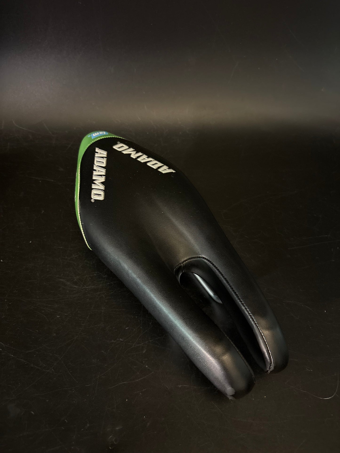 ISM Adamo Attack Saddle Black/Green