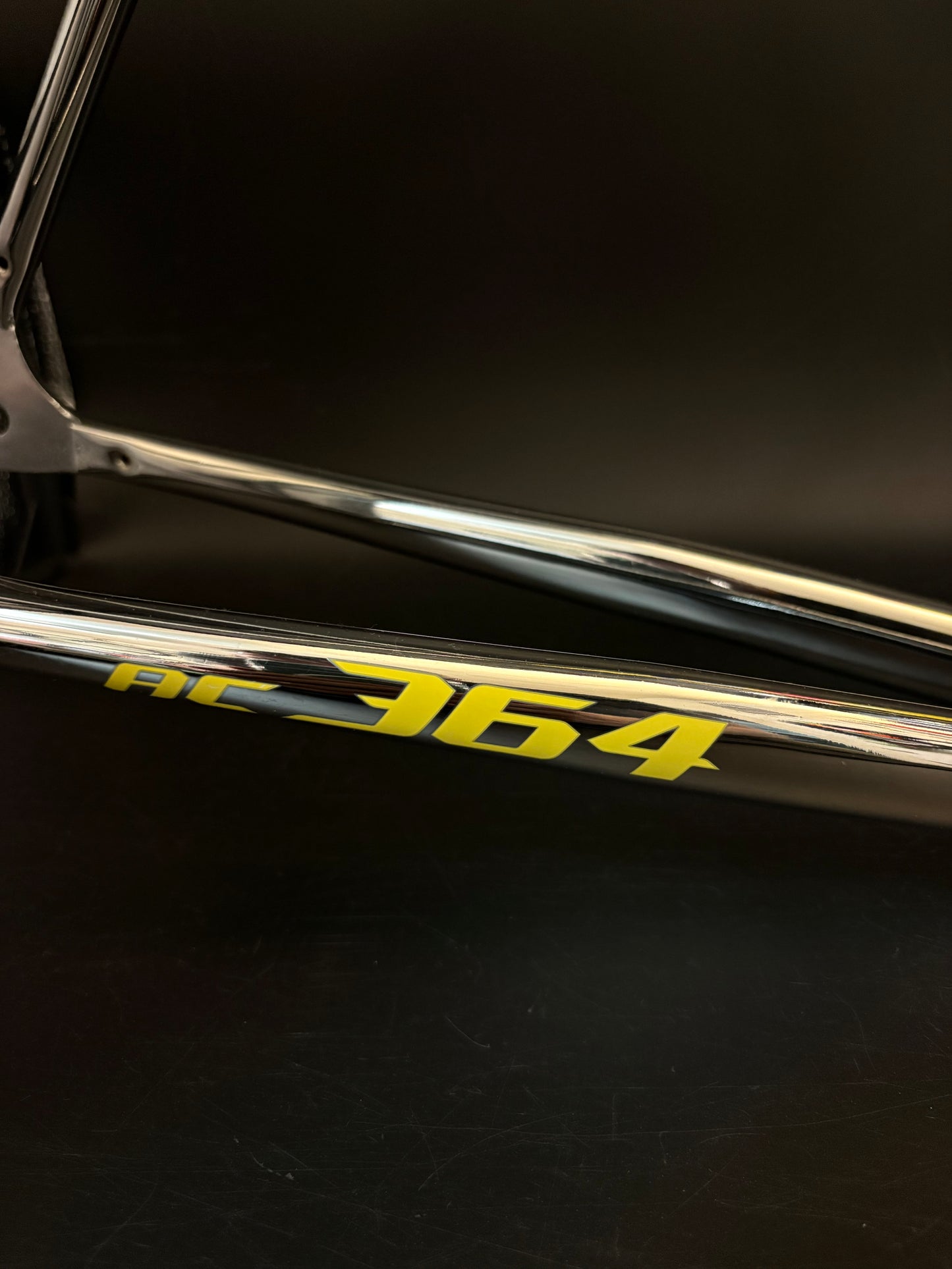 Look AC 364 Frameset Yellow/Chrome Medium