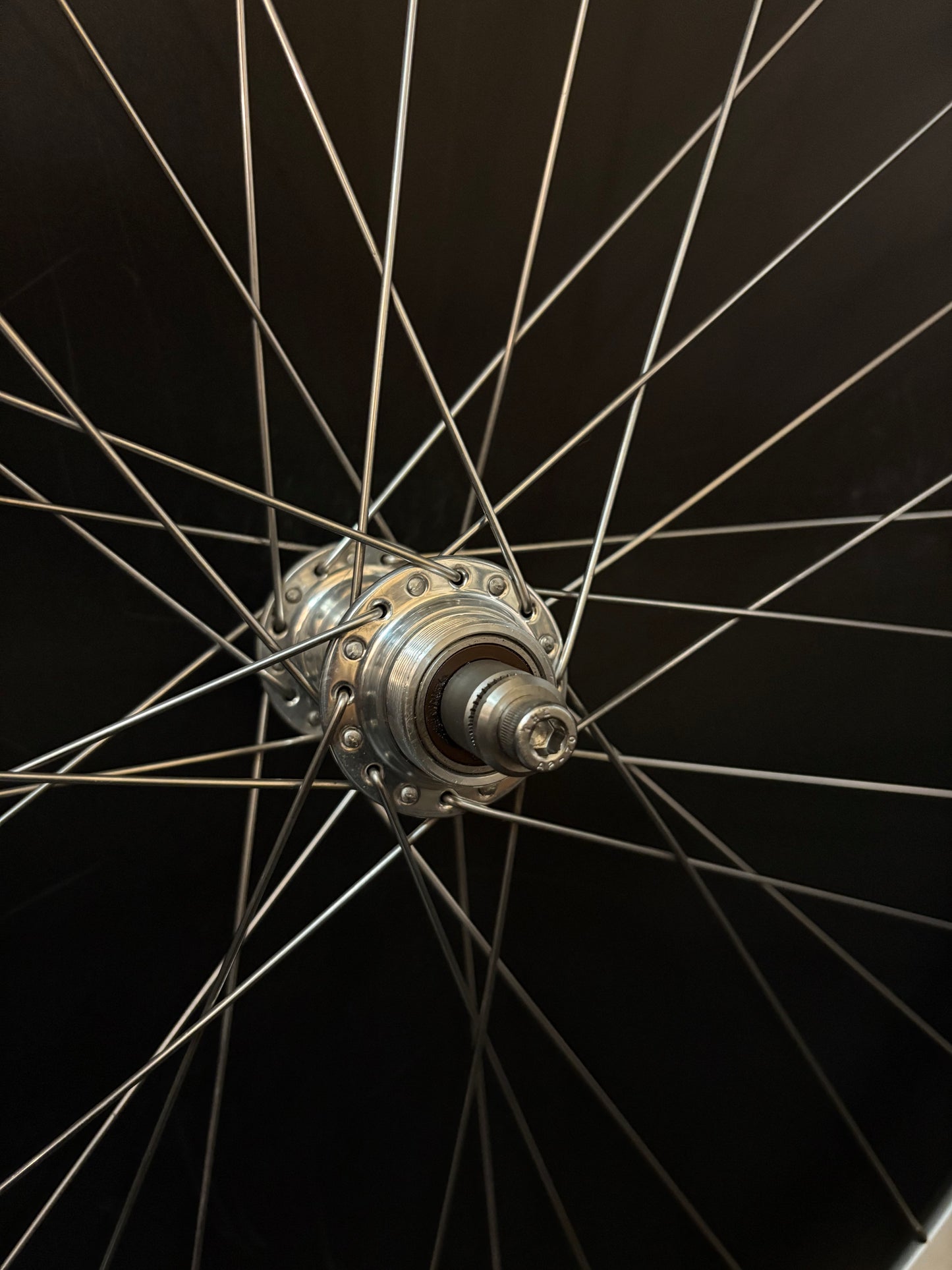 Velocity A23 Silver / Phil Wood Wheelset 32h