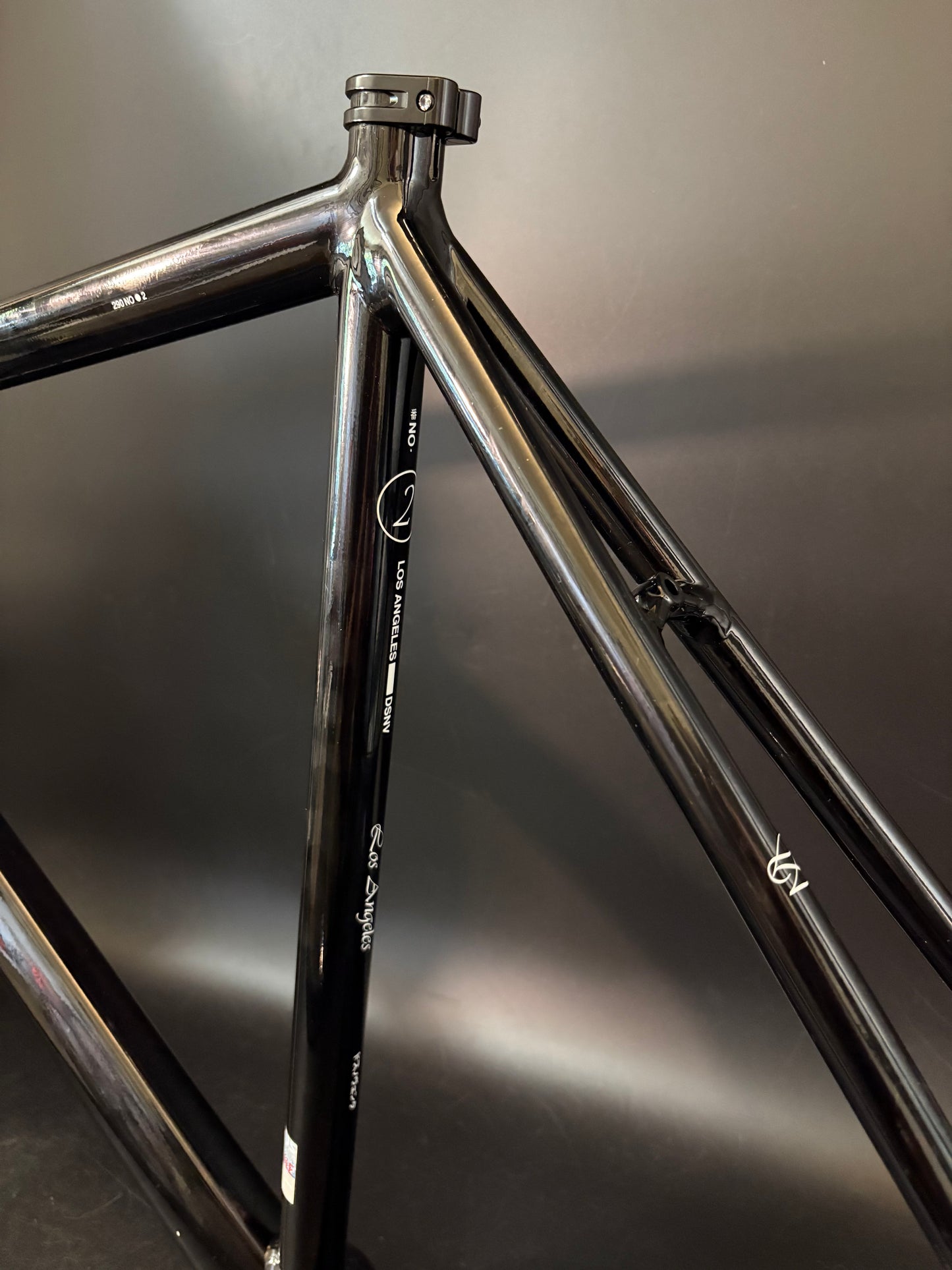 Dosnoventa Los Angeles Frameset Black Medium w/ Carbon Bars + Seatpost