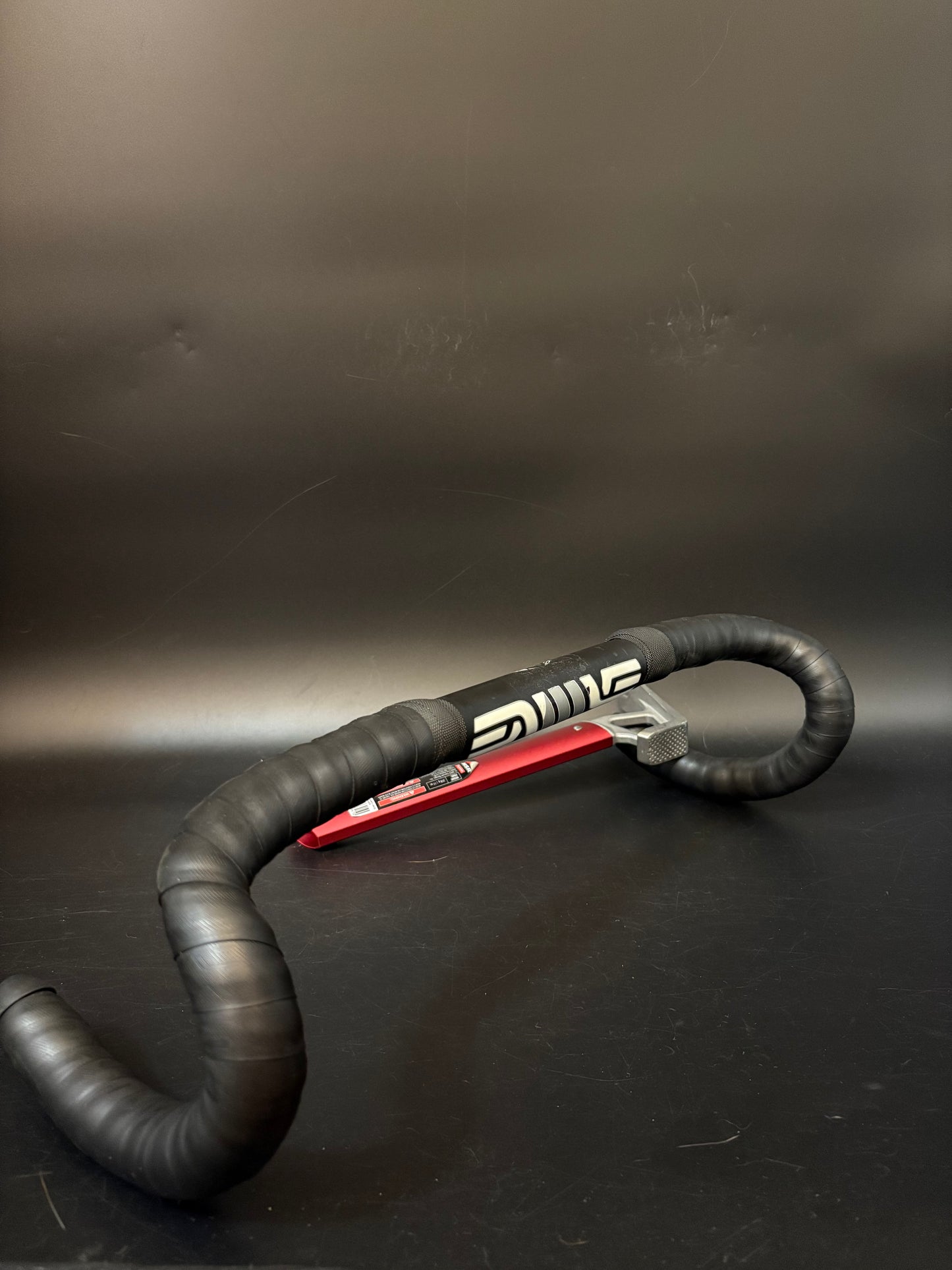 Enve Compact Drop Handlebar Carbon 44cm 31.8