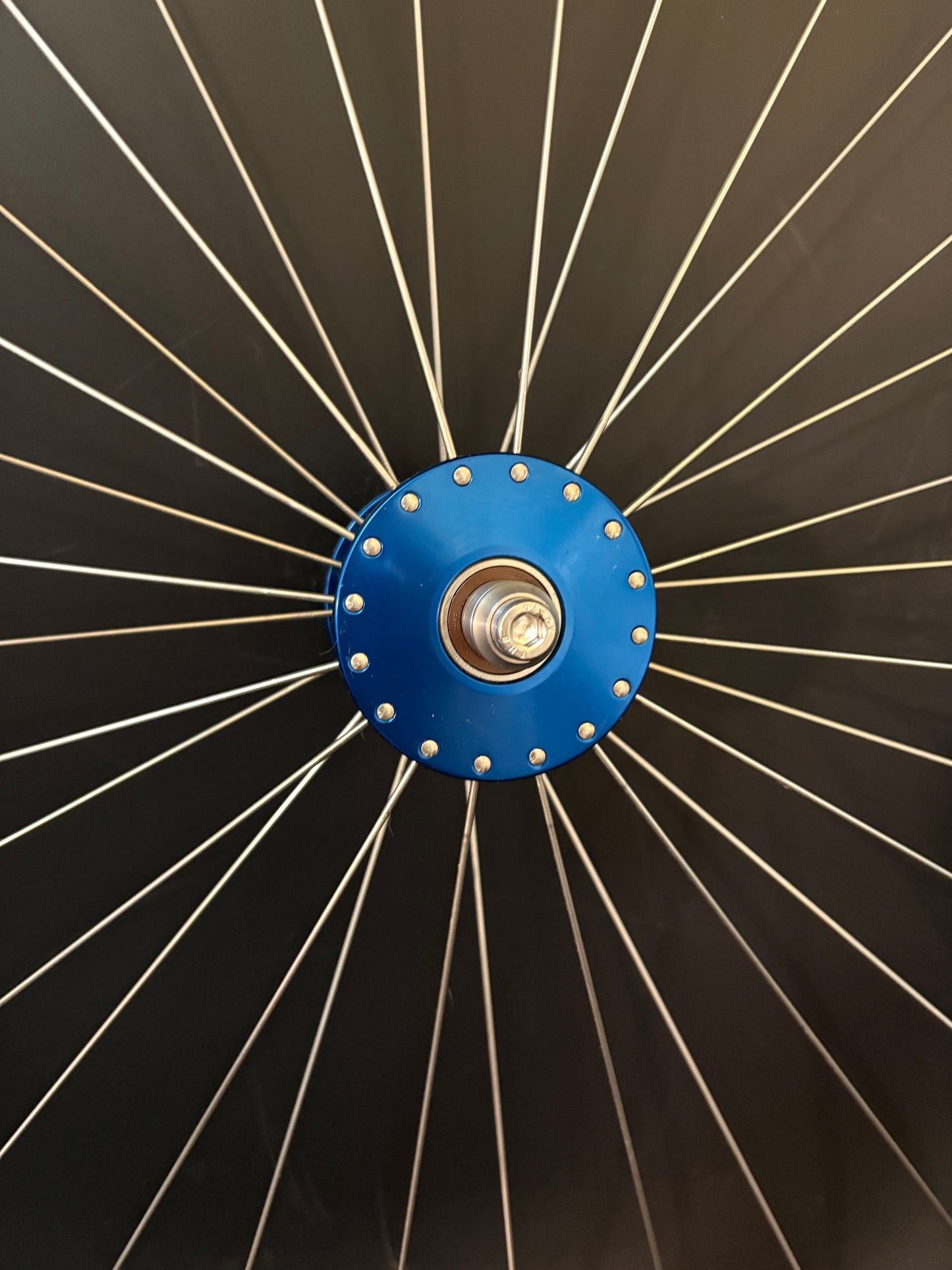 H Plus Son Archetype Grey / Phil Wood HF Blue Wheelset 32h