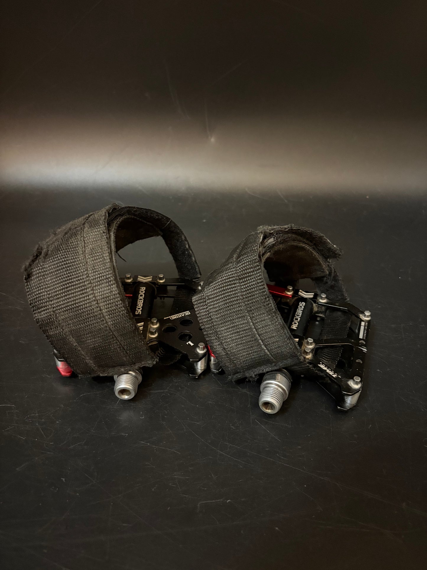 Rockbros / Origin 8 Straps Pedal Setup