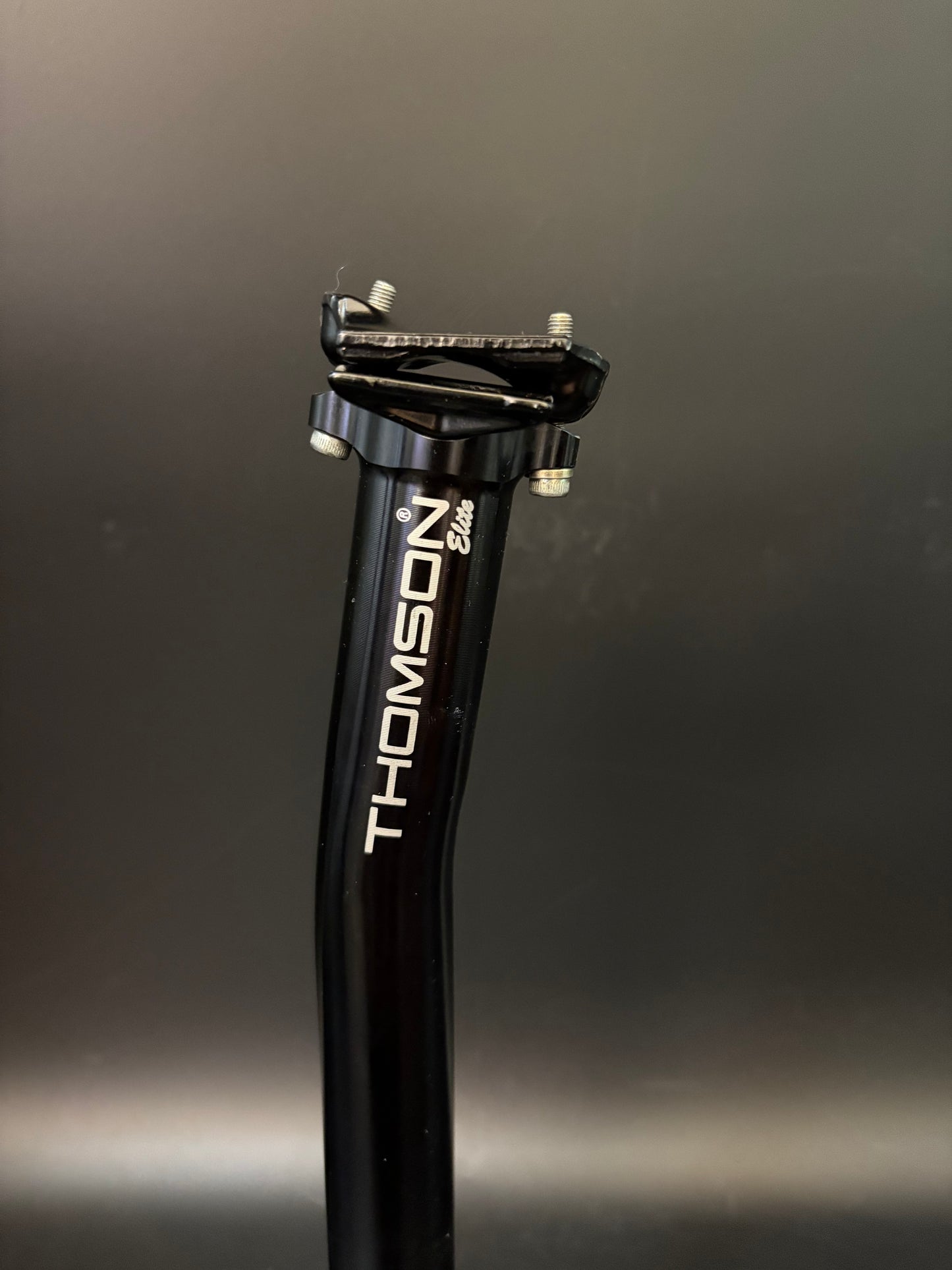 Thomson Elite Setback Seatpost Black 31.6 367mm