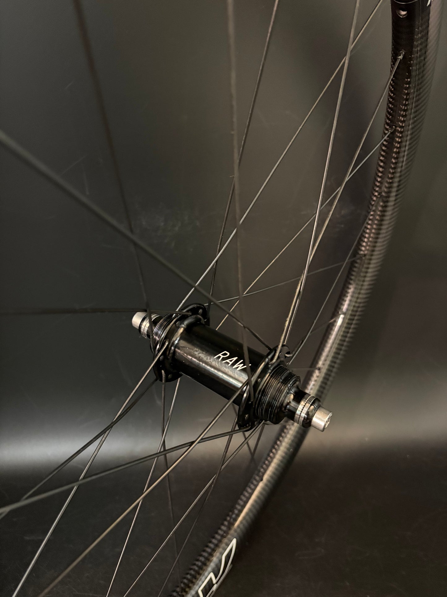 Rookiez RZR45 / Raketa Raw Wheelset Carbon 20/24h