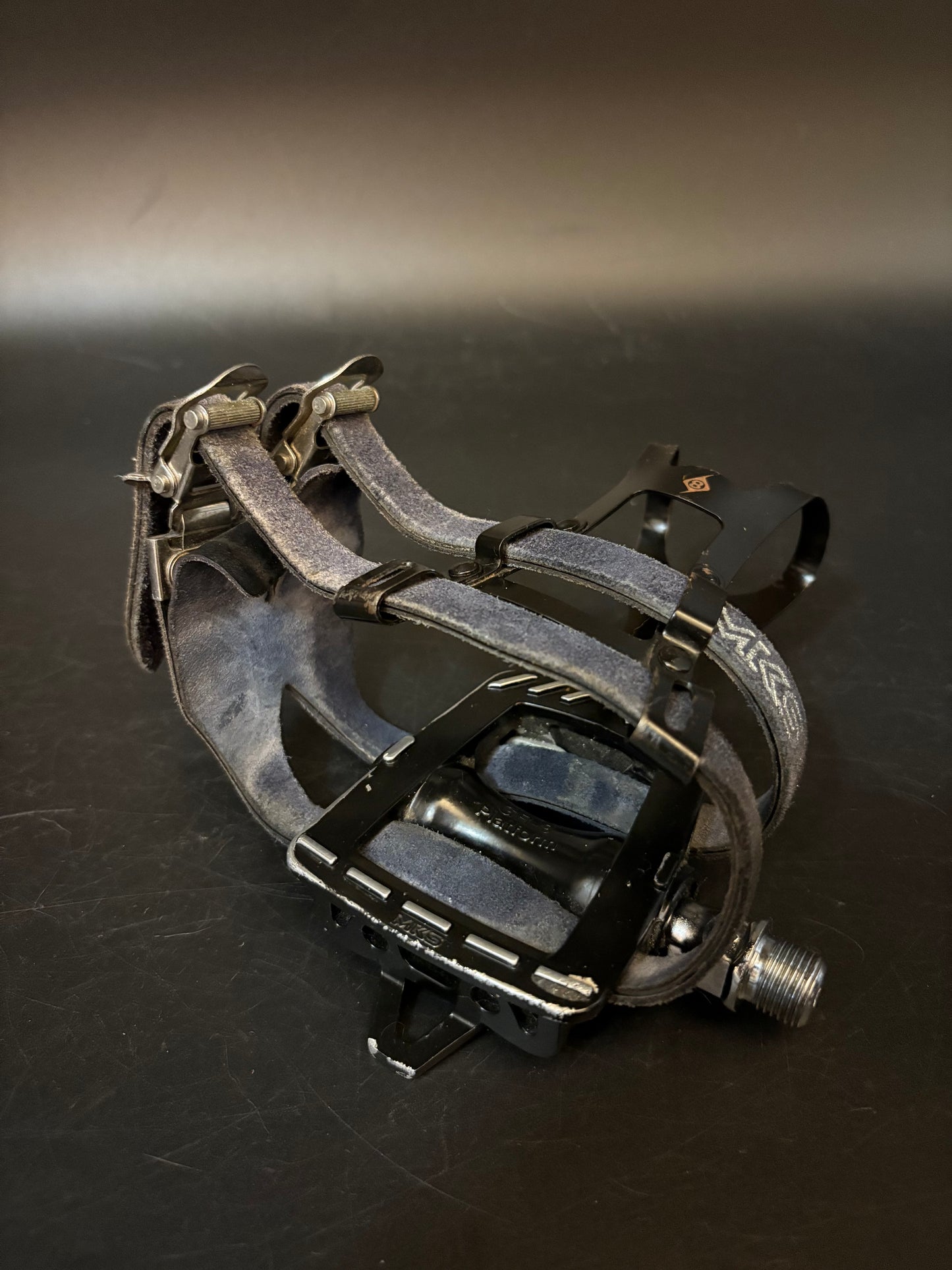MKS GR9 Pedals Black / Mash Double Straps Pedal Setup