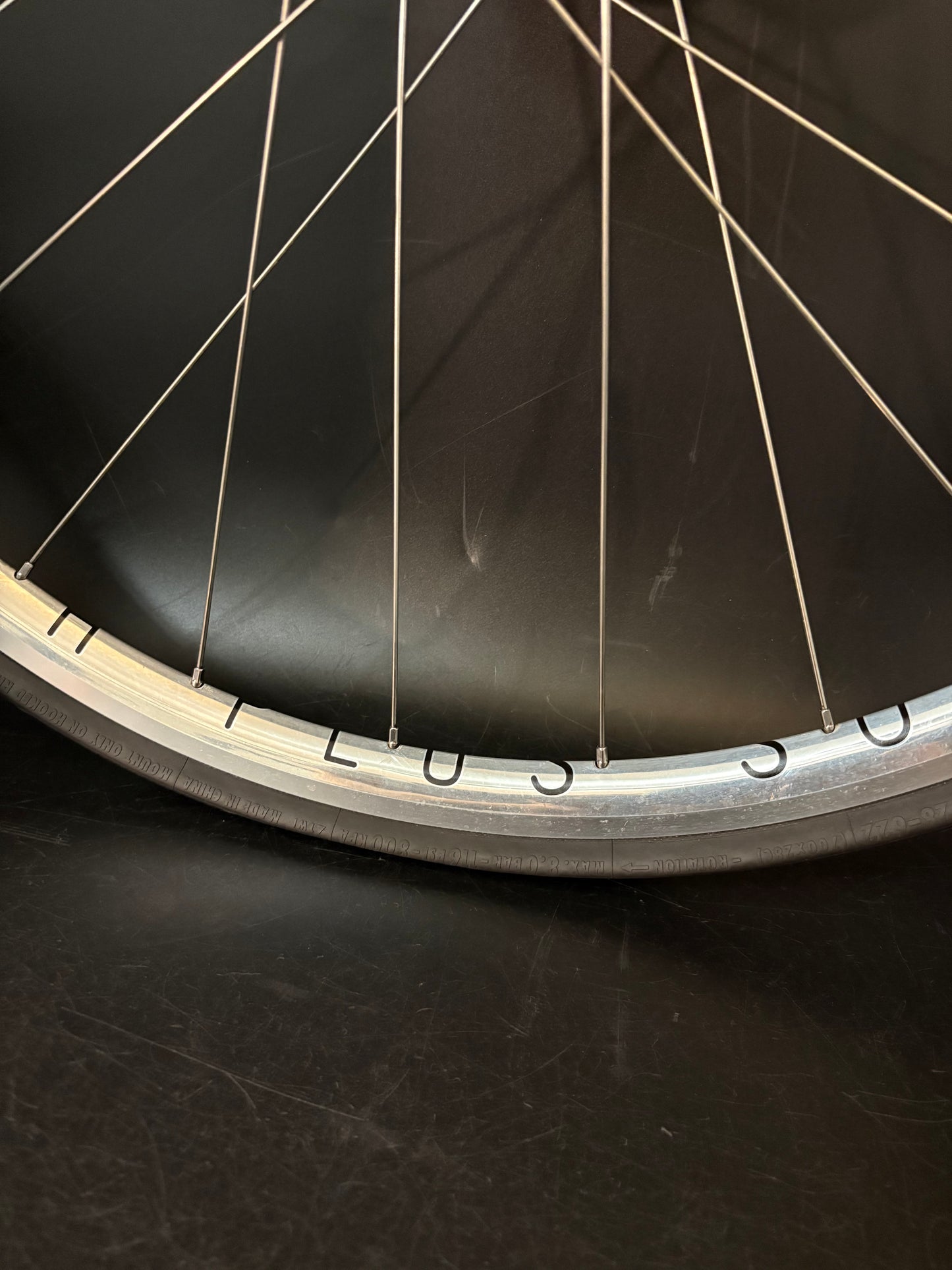 H Plus Son Archetype Silver / DT Swiss Wheelset 20/24h