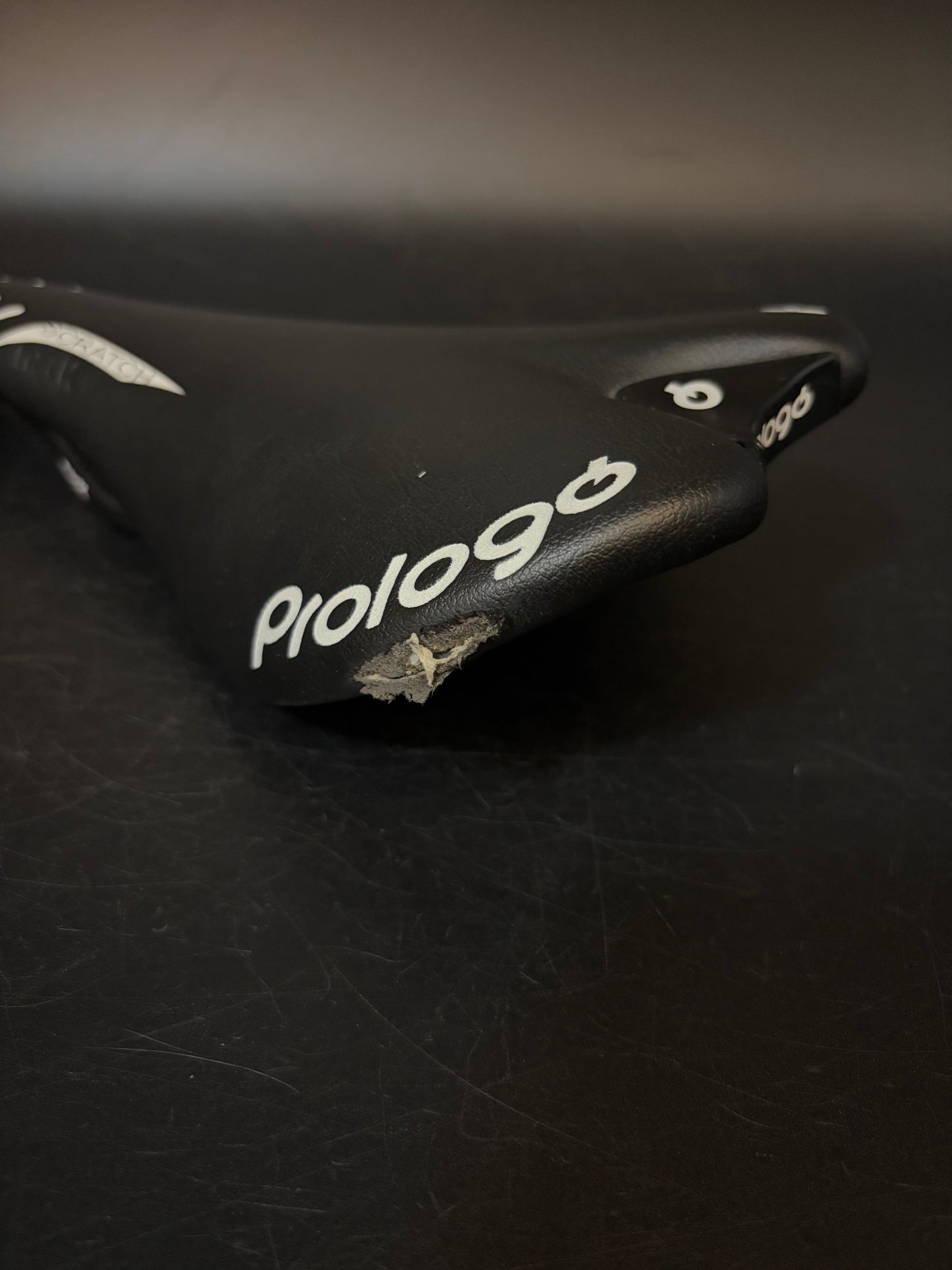 Prologo Scratch Nack Saddle Carbon