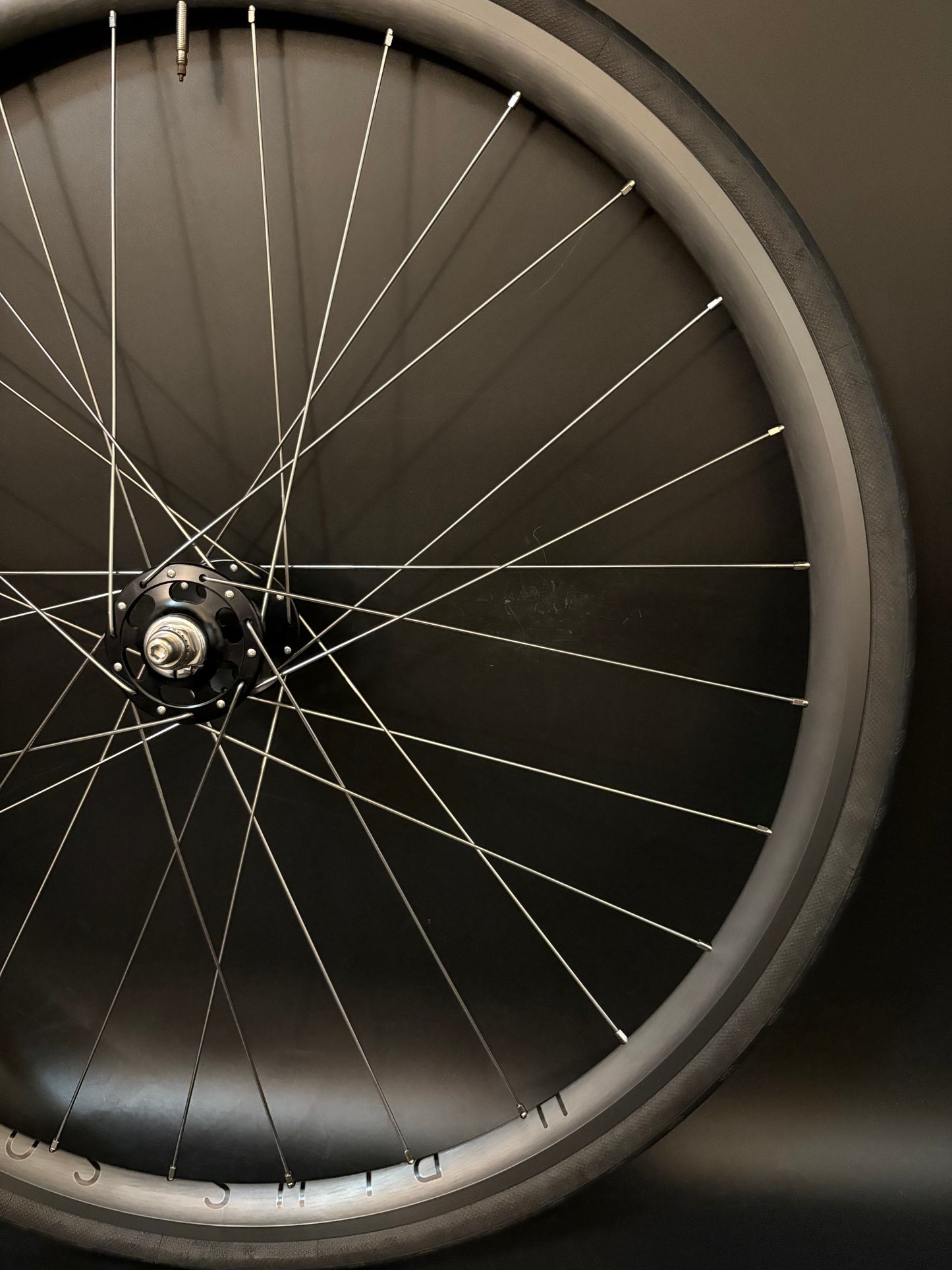 H Plus Son Archetype Grey / Paul Wheelset 28h