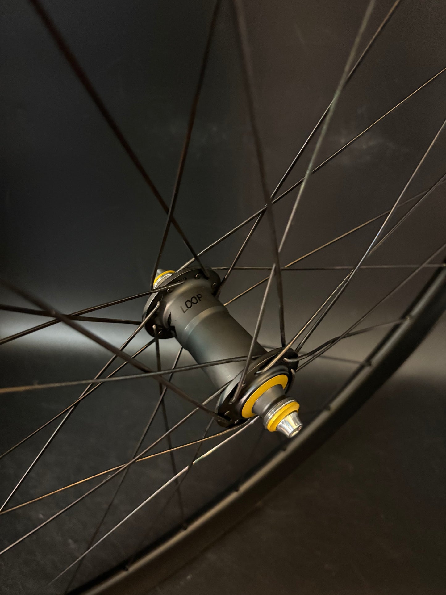 Light Bicycle 50mm Carbon Clincher / Lazarus Loop Wheelset 28h