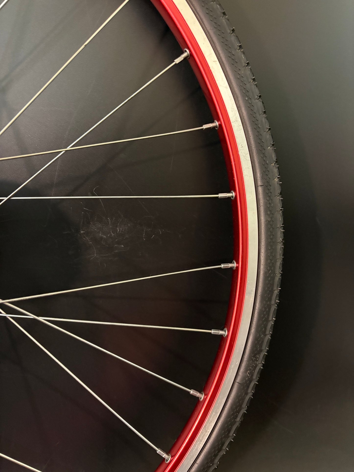 Ambrosio Evolution Red / Chub Hub Wheelset 32h