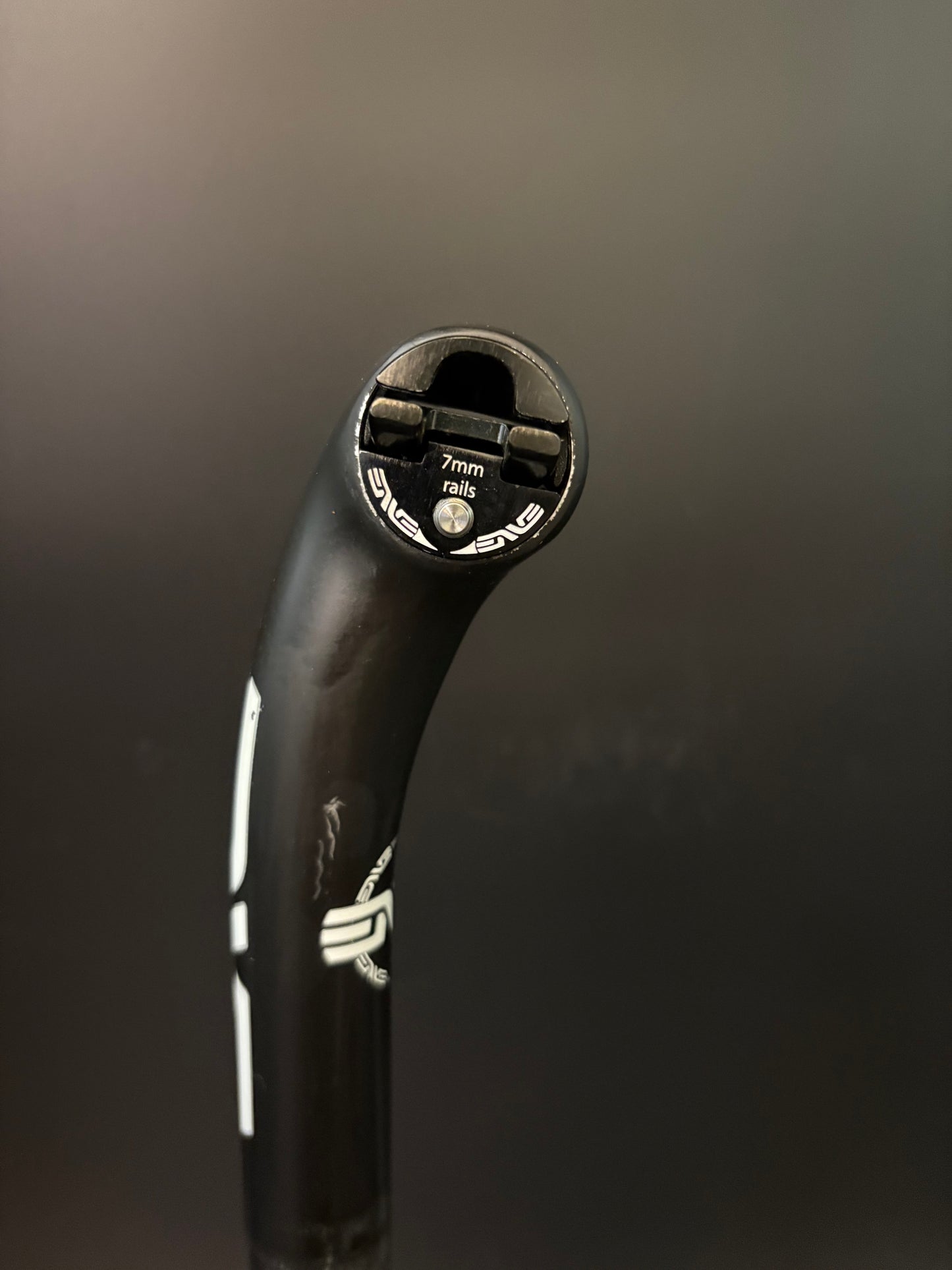 Enve White Logo Setback Seatpost Carbon 27.2 400mm
