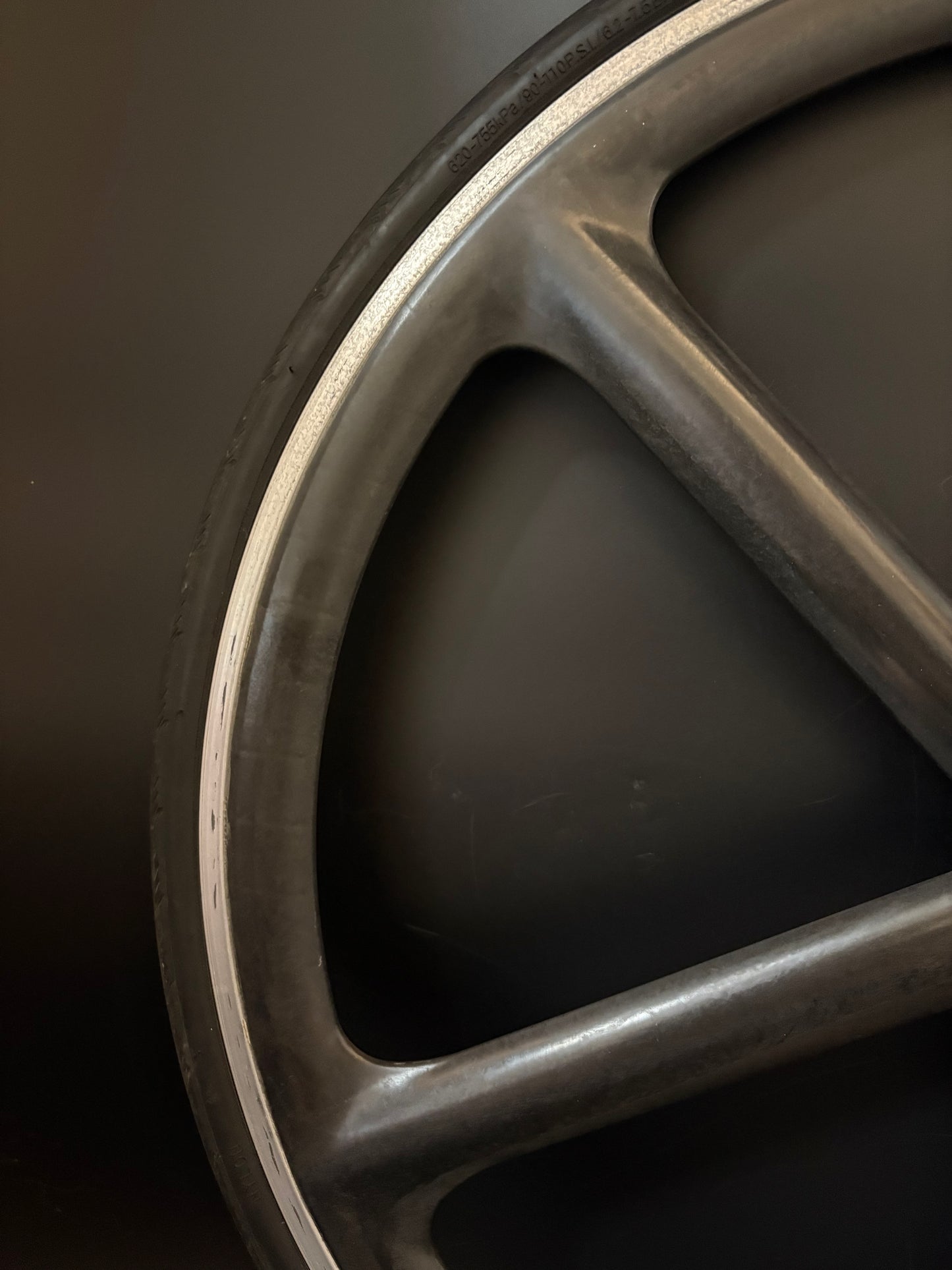 Aerospoke Clincher Front Wheel Black