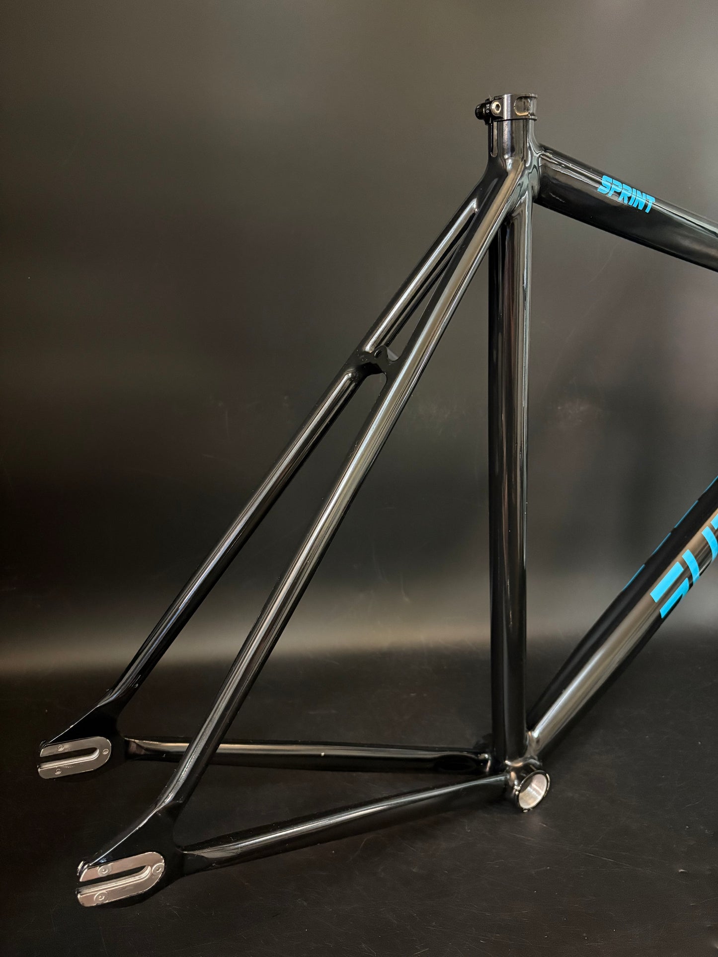 Superb Sprint Frameset Black 59cm ST 56cm TT