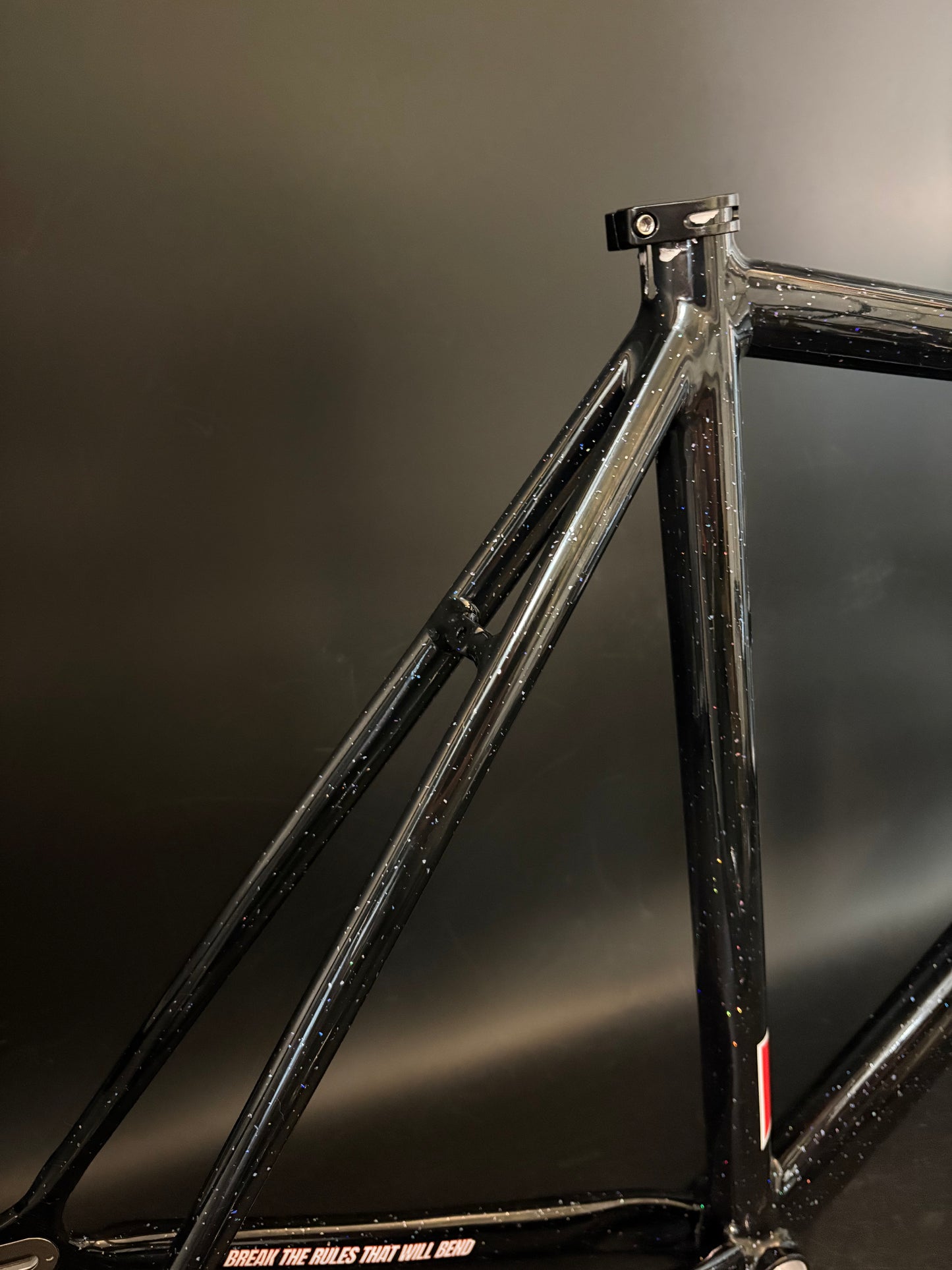 Skream Magnum x ATW Builds Frameset Black Sparkle Medium