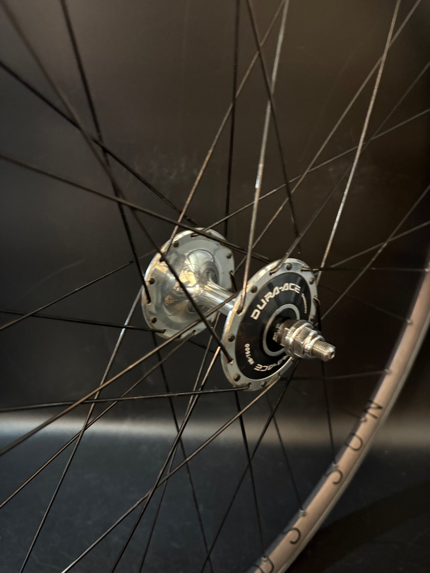 H Plus Son Archetype Grey / Dura Ace 7600 Wheelset 32h