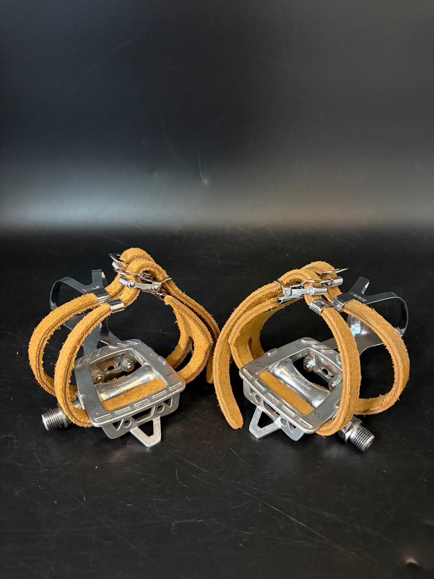 MKS GR-9 / Unbranded Double Straps Pedal Setup