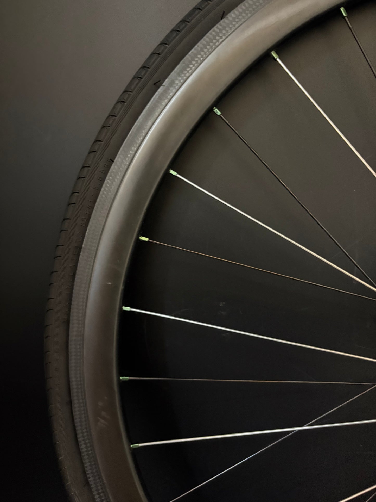 H Plus Son Archetype Black + BLB Notorious 38 Carbon / Phil Wood Bright Green LF Wheelset 32h