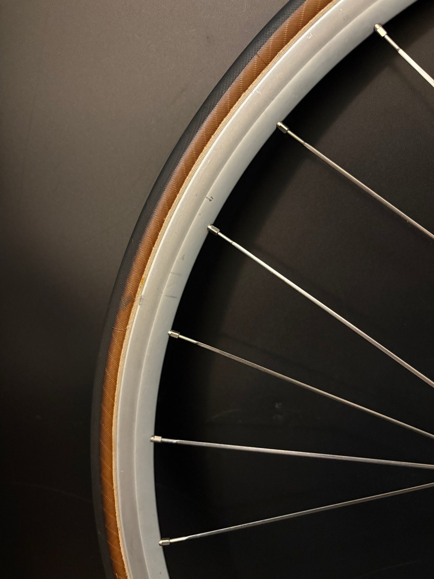 Campagnolo Seoul 88 Tubular / Suntour Superbe + Dura Ace Wheelset Silver 28h