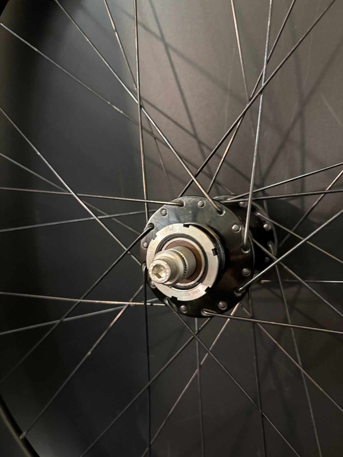 H Plus Son SL42 + Formation Face Black / Phil Wood HF Wheelset 32h
