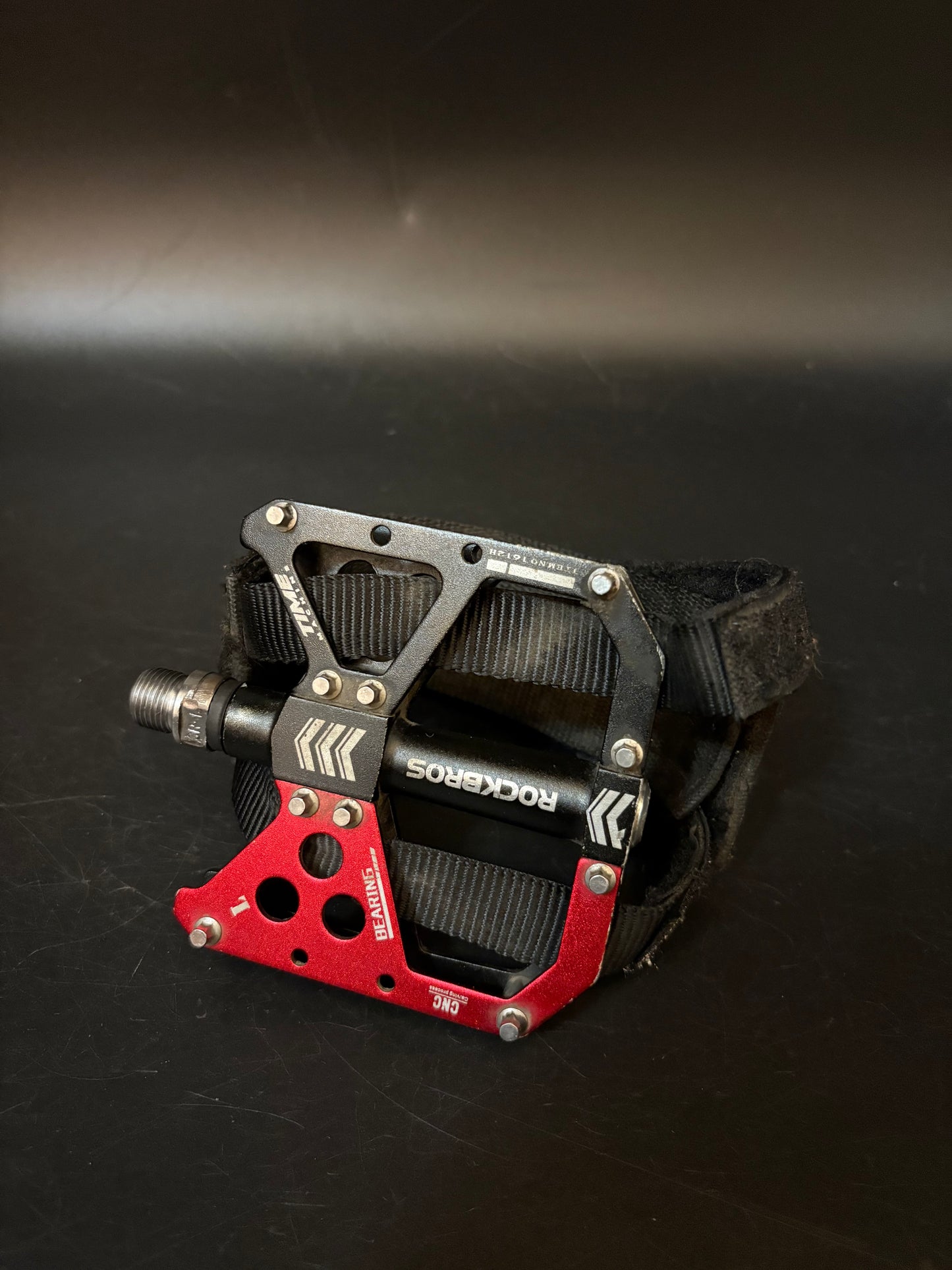 Rockbros / Origin 8 Straps Pedal Setup