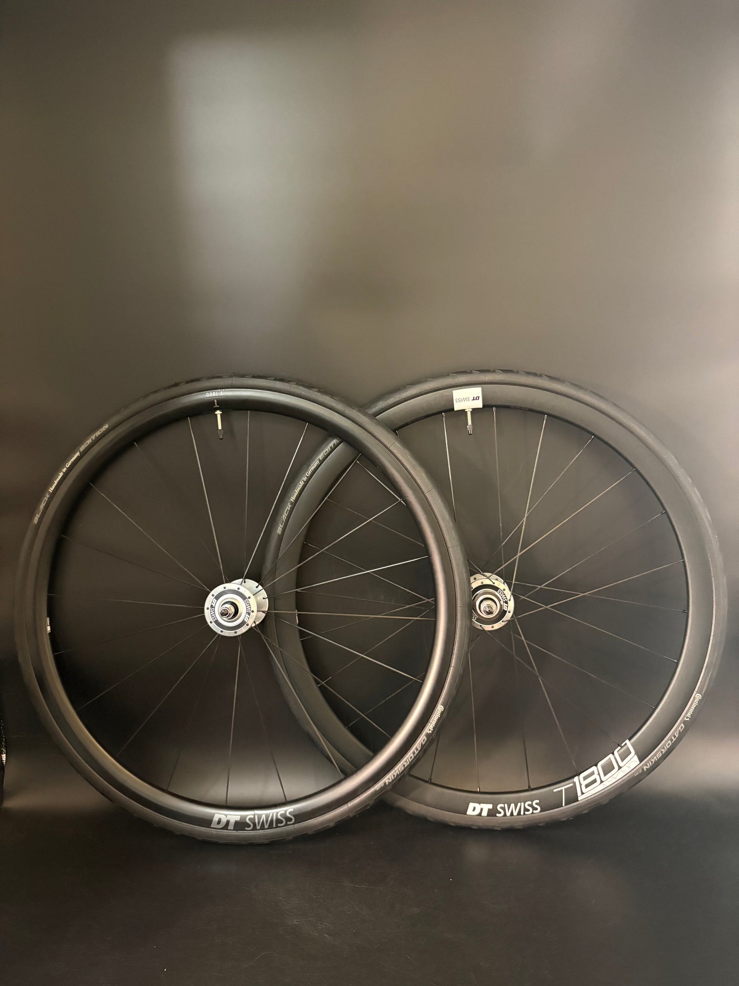 DT Swiss T1800 Wheelset Black 20/24h