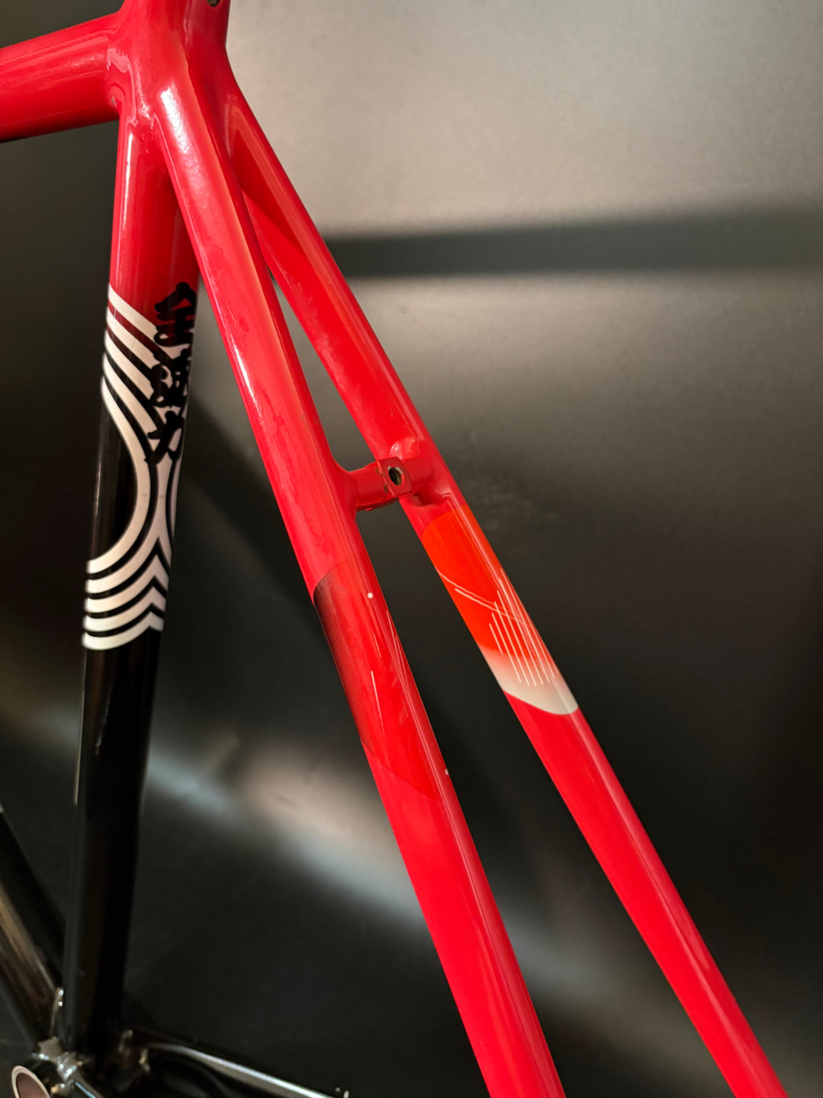 Engine 11 Crit D Frameset IRD Red Large