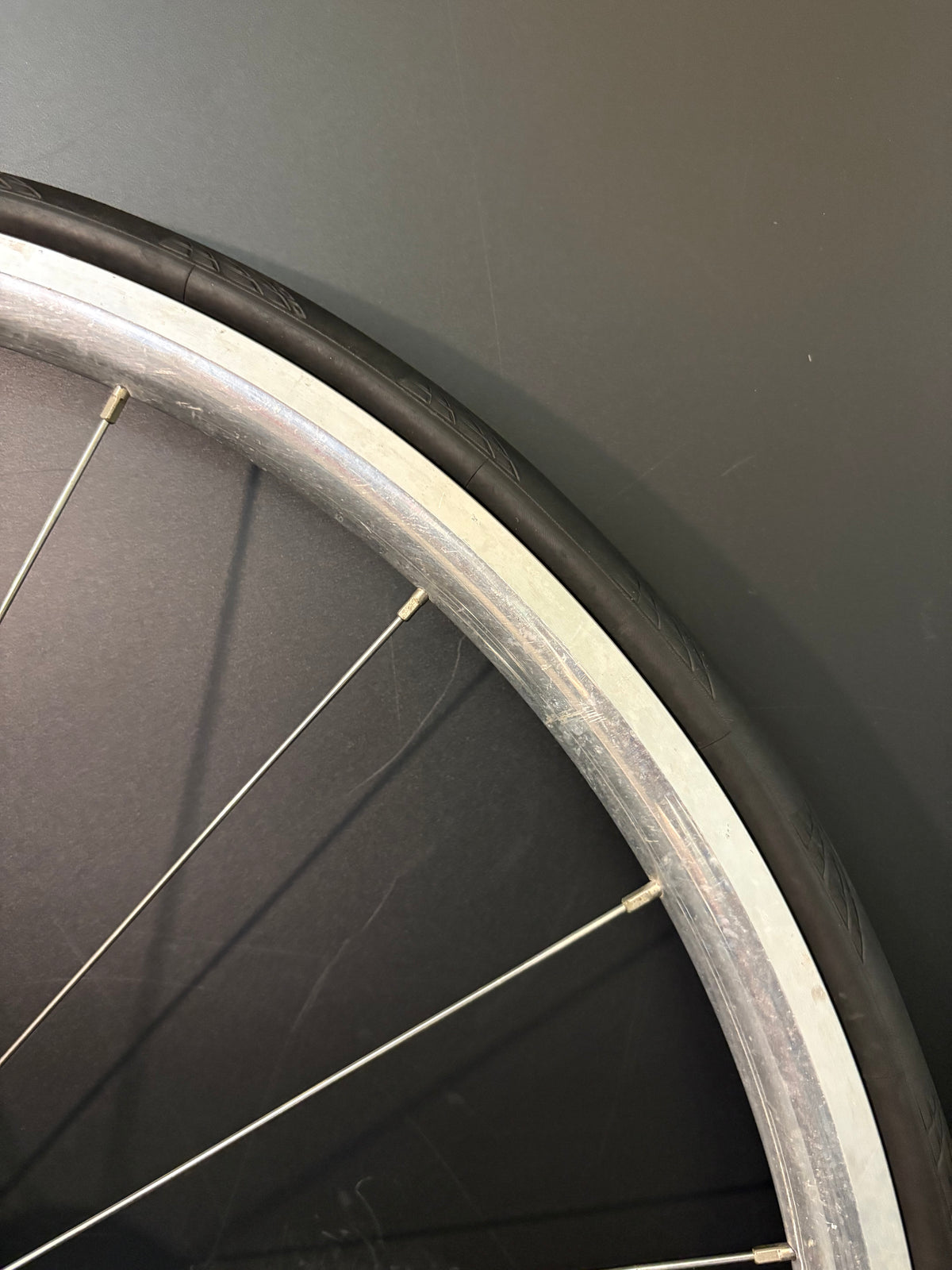 H Plus Son Archetype Silver / DT Swiss Wheelset 20/24h