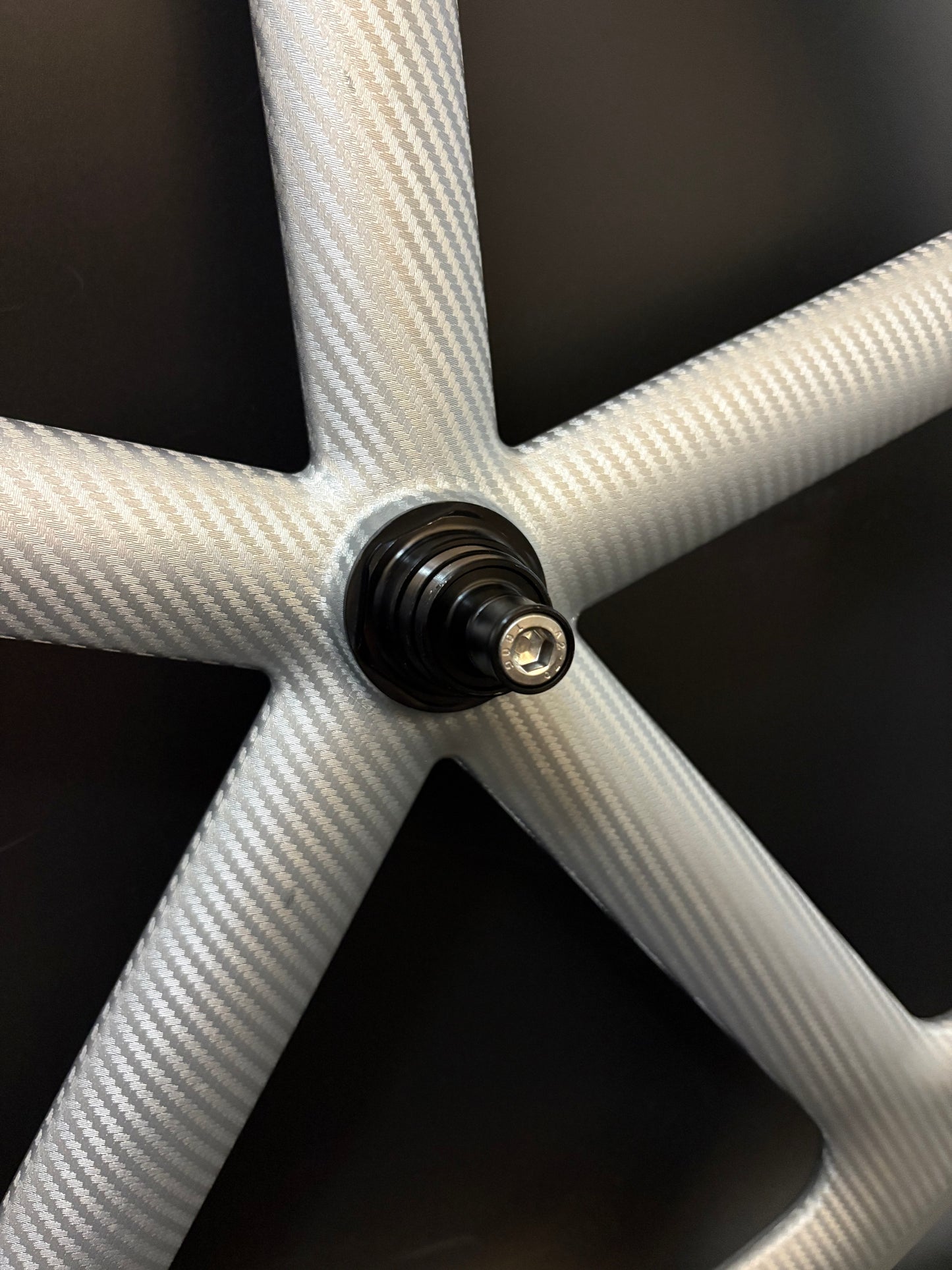 Encore 5 Spoke Rear Wheel Silver Carbon Weave