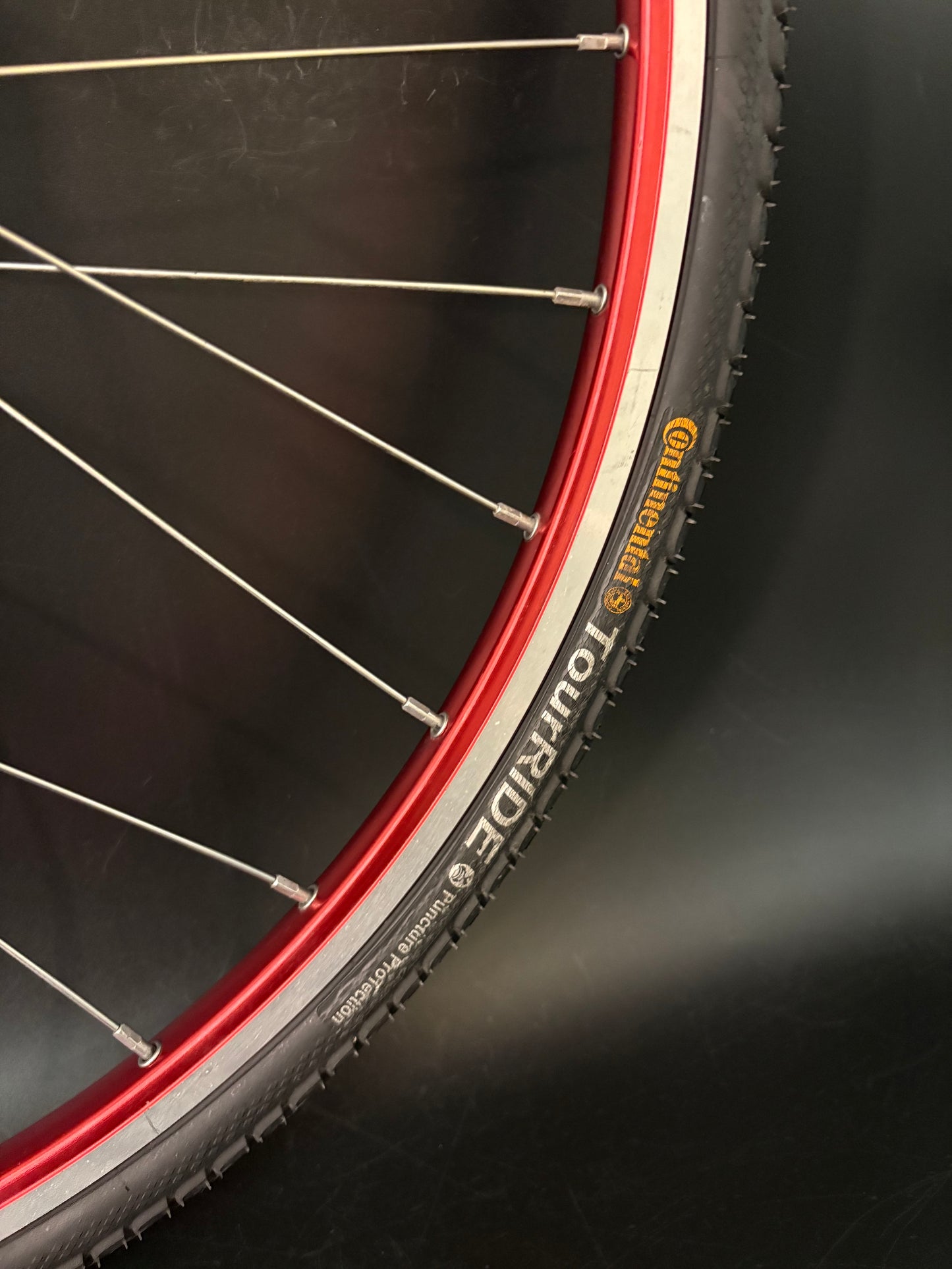 Ambrosio Evolution Red / Chub Hub Wheelset 32h