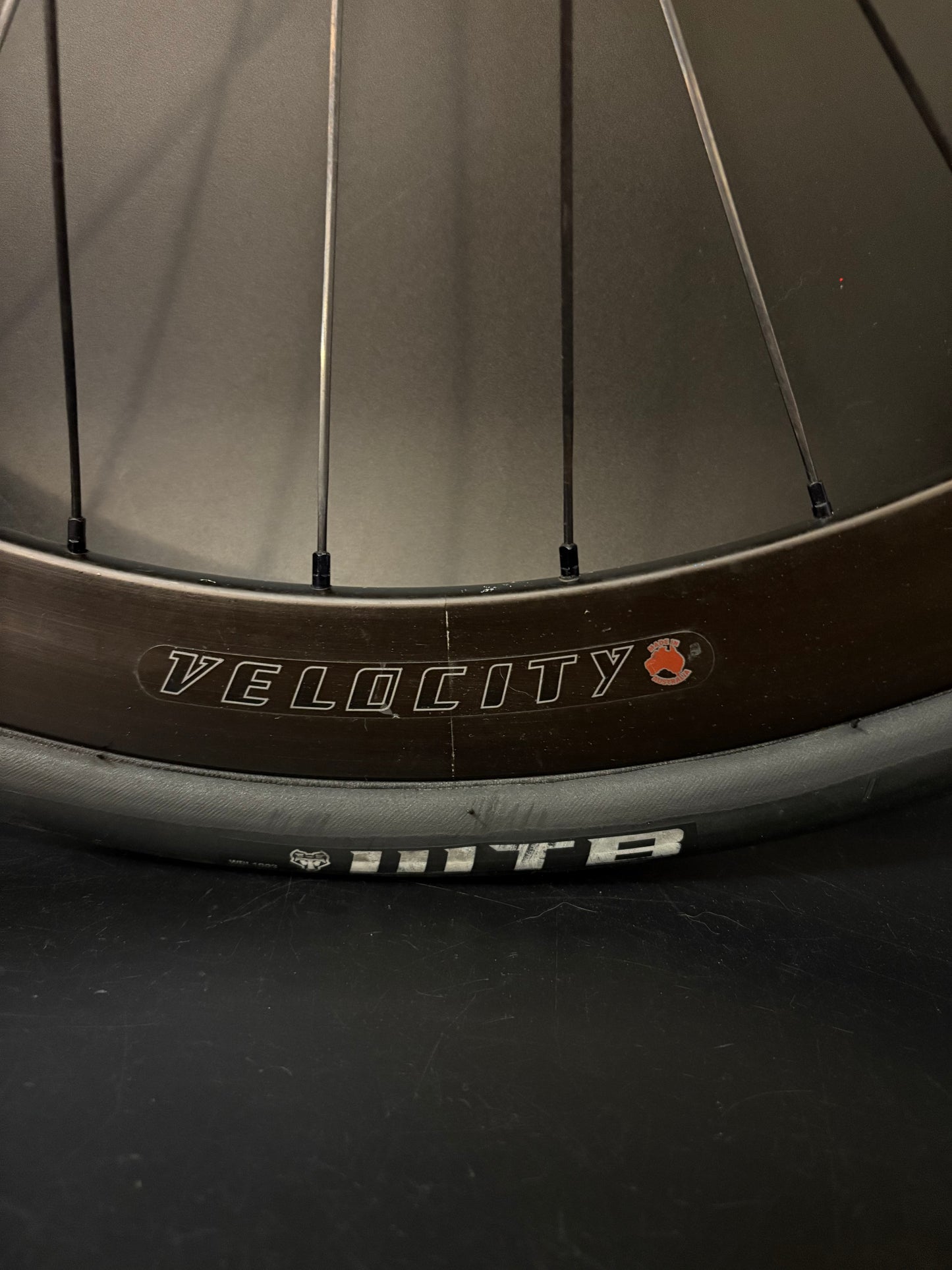 Velocity B43 Black / Phil Wood Wheelset 32h