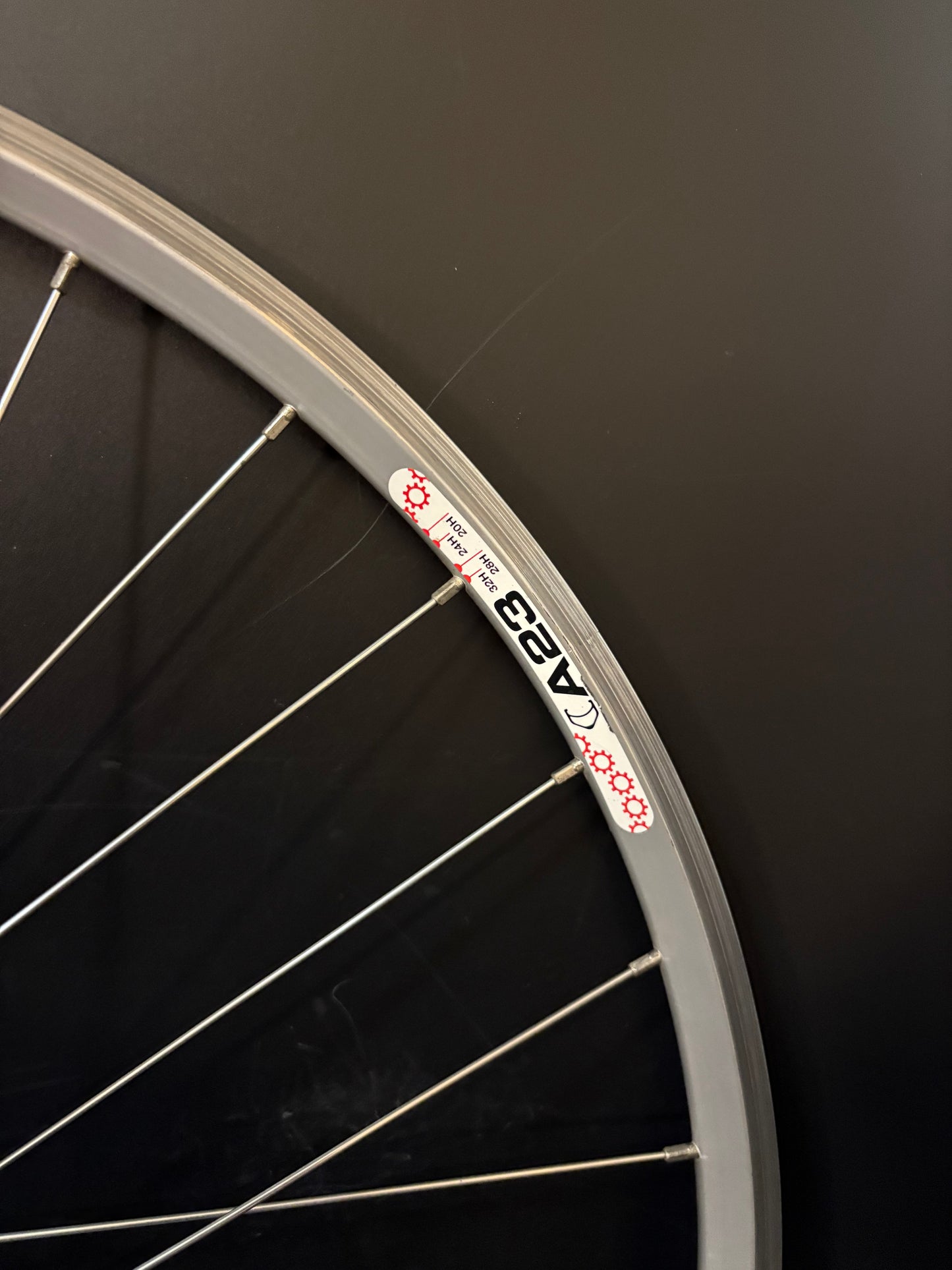 Velocity A23 Silver / Phil Wood Wheelset 32h