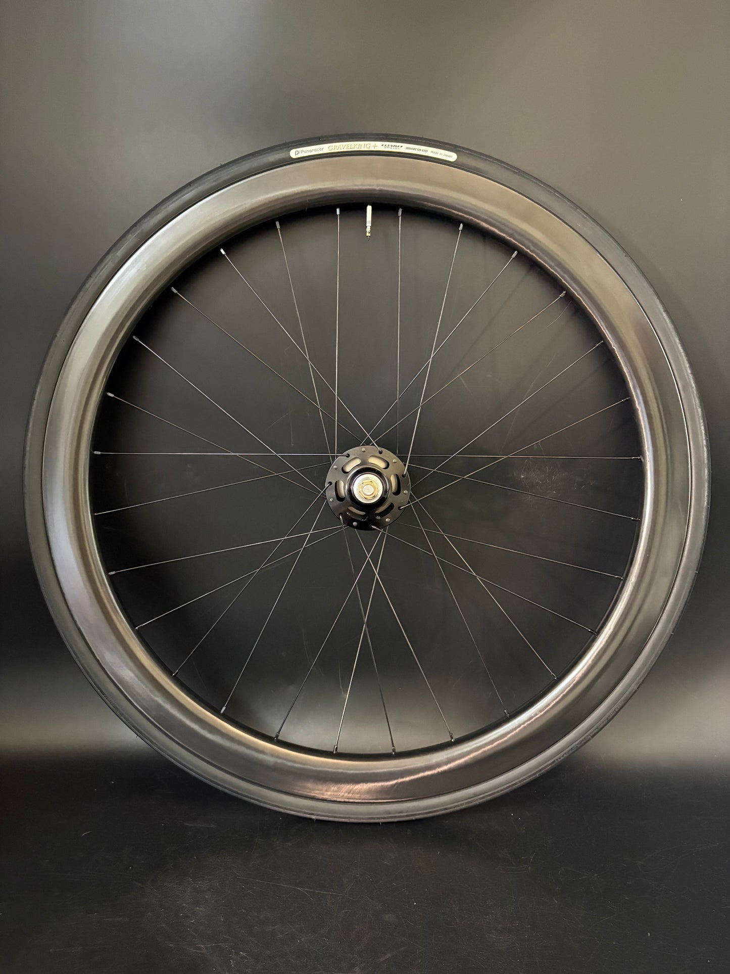 Light Bicycle Falcon AR45 Carbon Clincher / White Industries Wheelset Black 28h