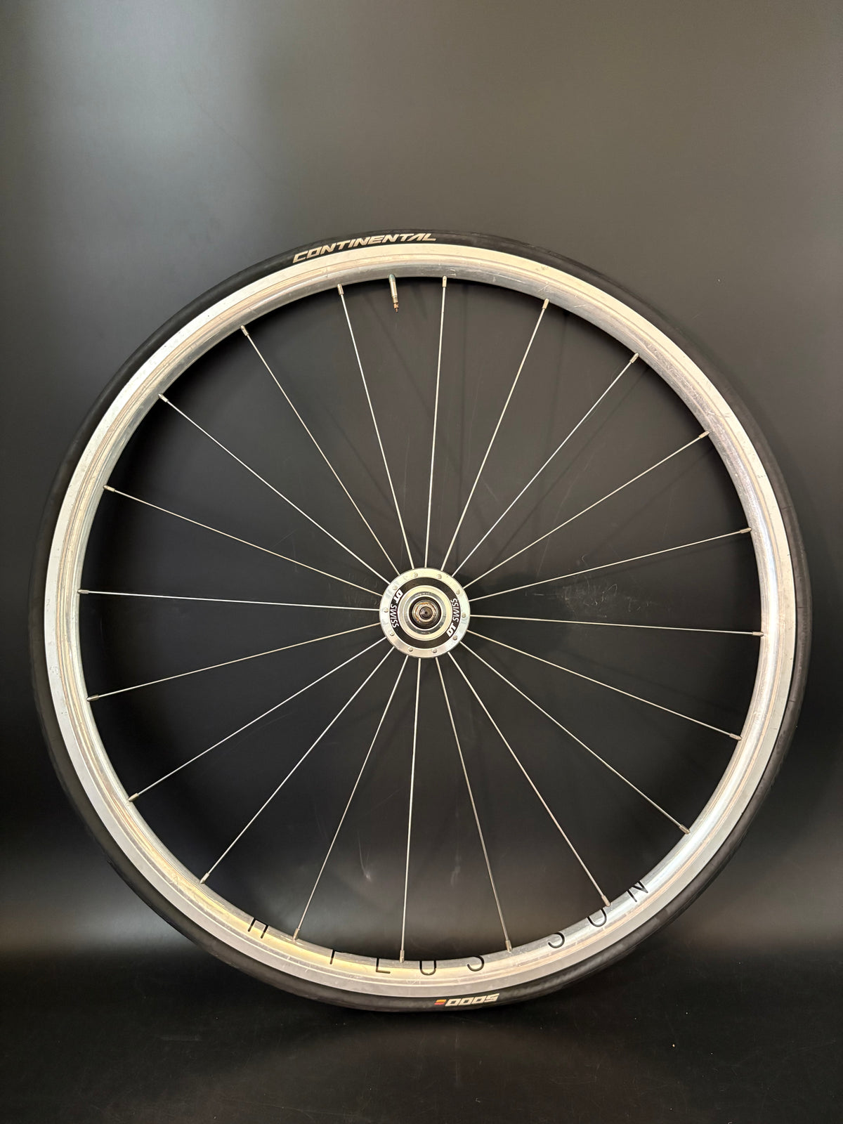 H Plus Son Archetype Silver / DT Swiss Wheelset 20/24h
