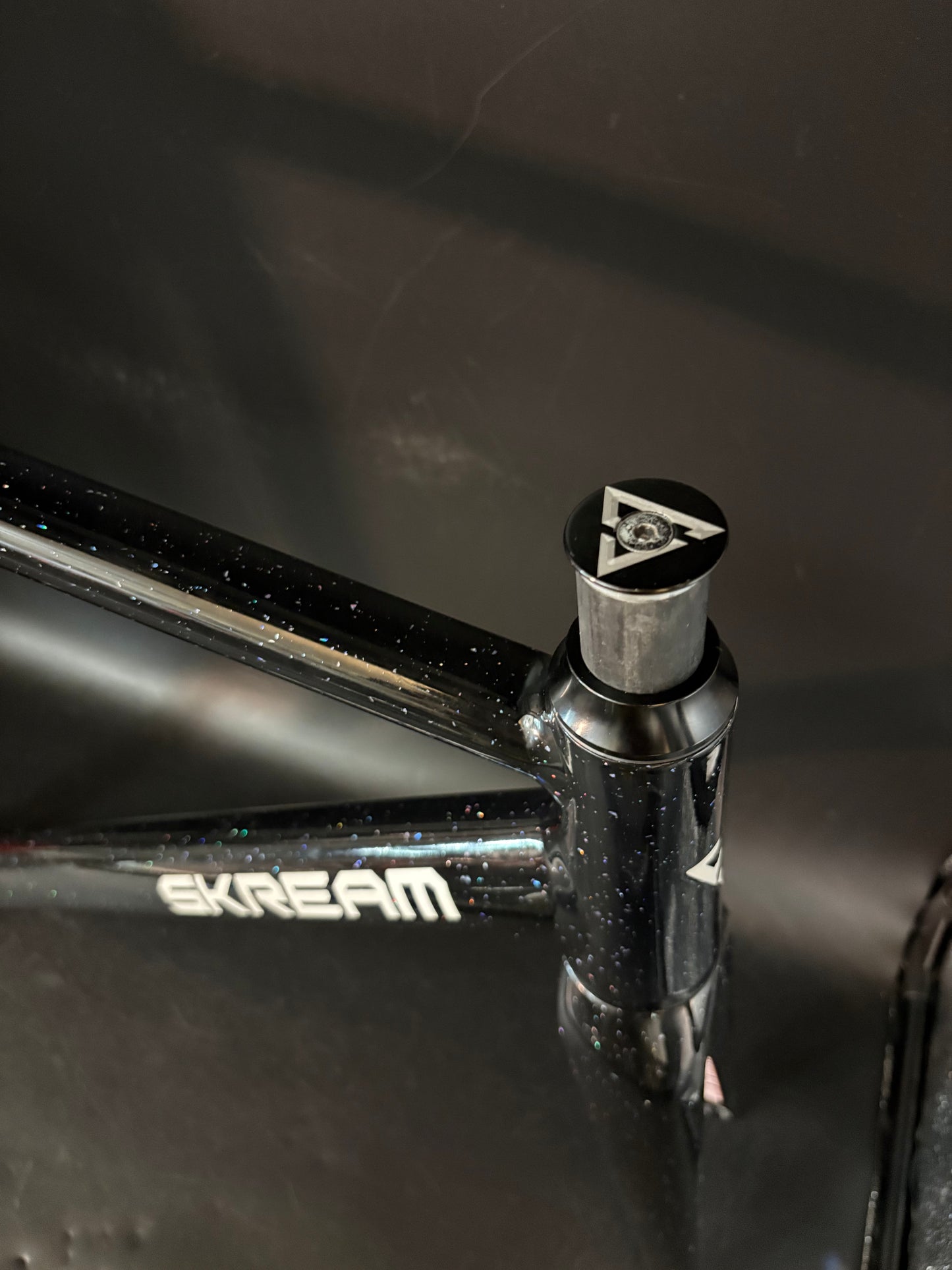 Skream Magnum x ATW Builds Frameset Black Sparkle Medium