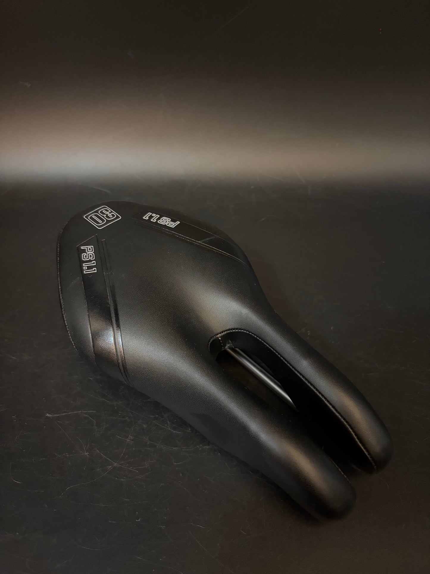 ISM PS 1.1 30 Saddle Black