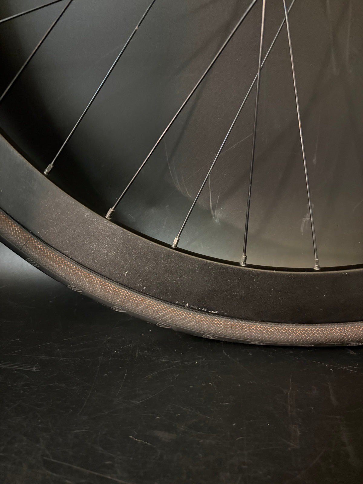 H Plus Son SL42 + Formation Face Black / Phil Wood HF Wheelset 32h
