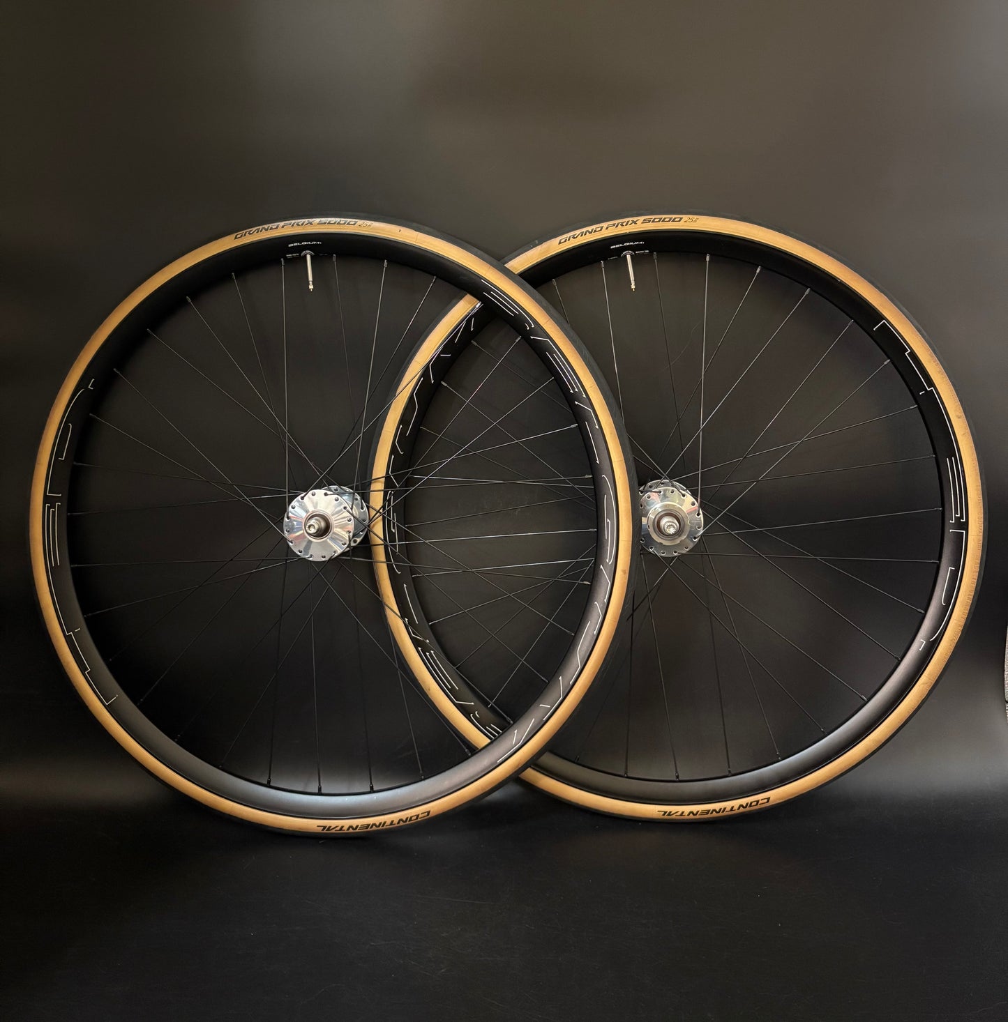 HED Belgium R Black / Phil Wood HF Wheelset 32h