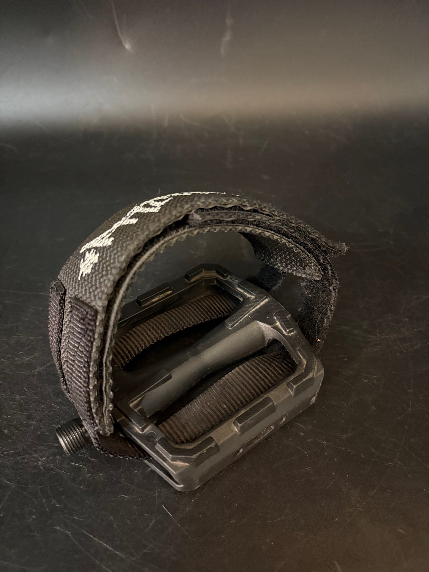 Platform Pedals / Faith Gear Straps Pedal Setup