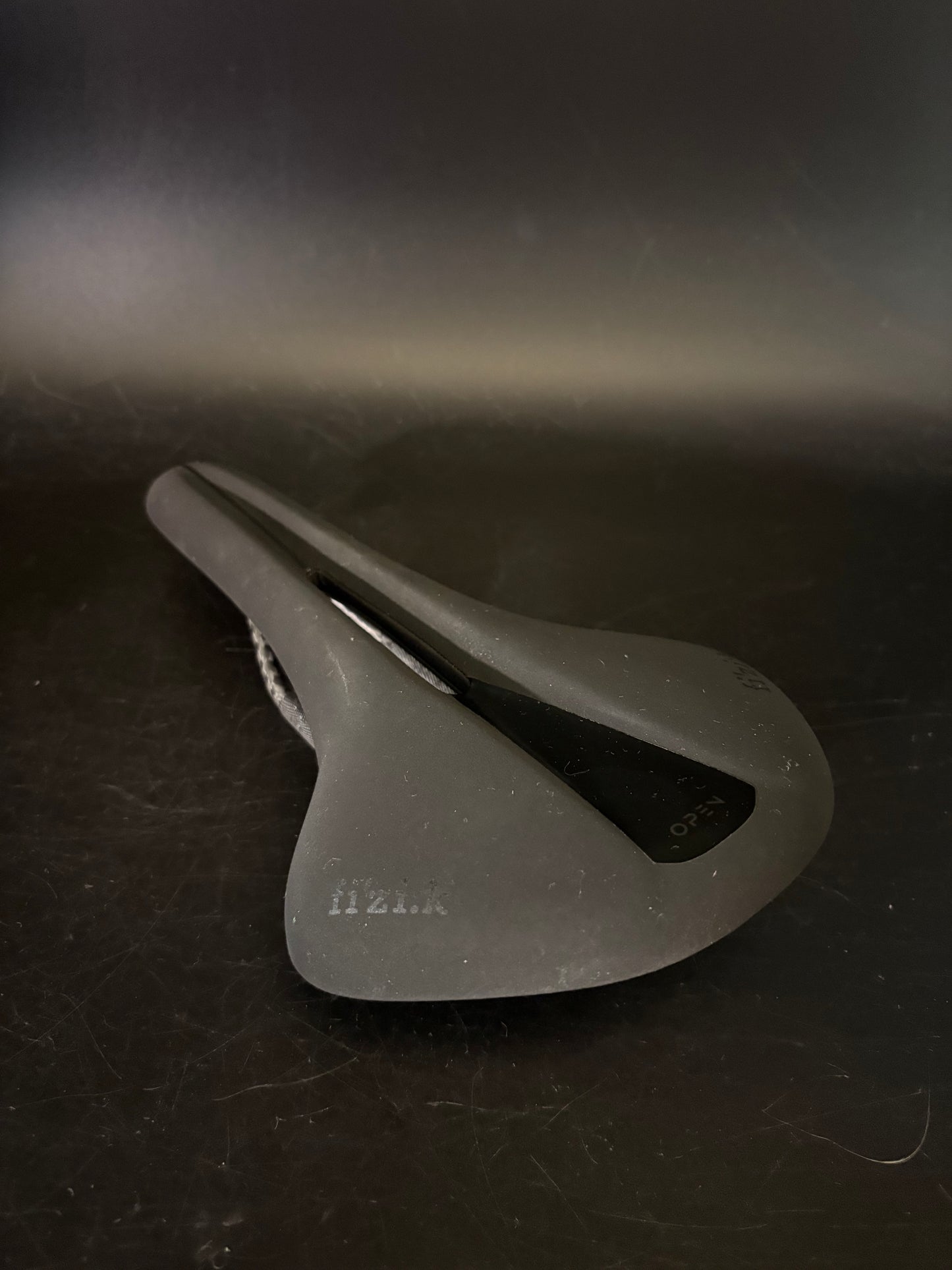 Fizik Antares R1 Saddle Black Carbon