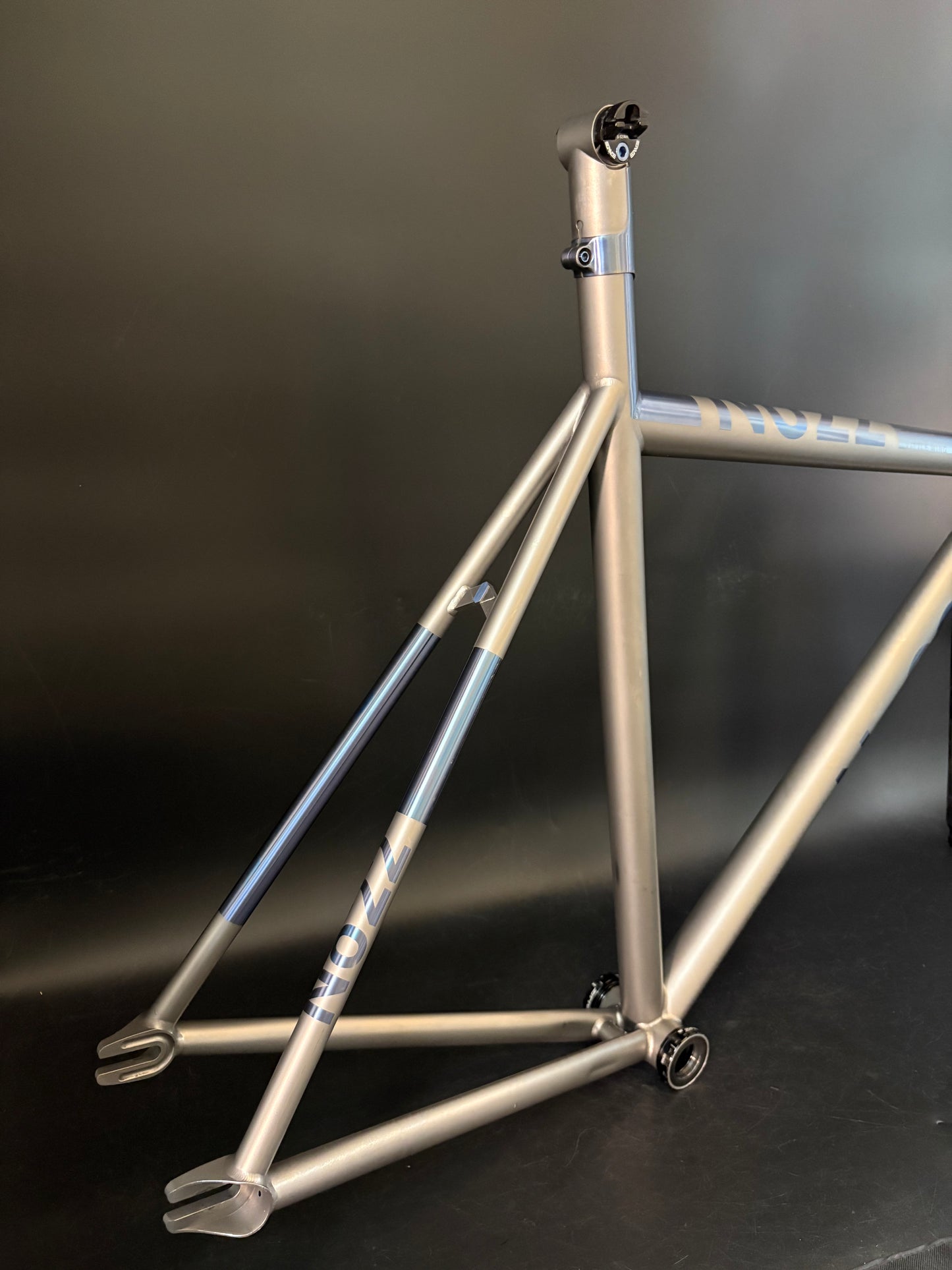 No. 22 Little Wing Frameset Titanium 52cm TT
