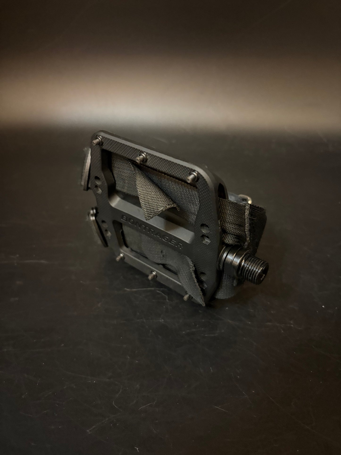 Bontrager Pedals / Hold Fast Straps Black Pedal Setup