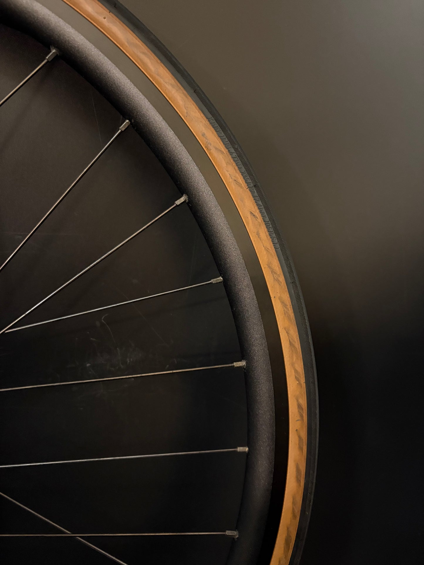 H Plus Son Archetype Black / Gran Compe Wheelset 32h