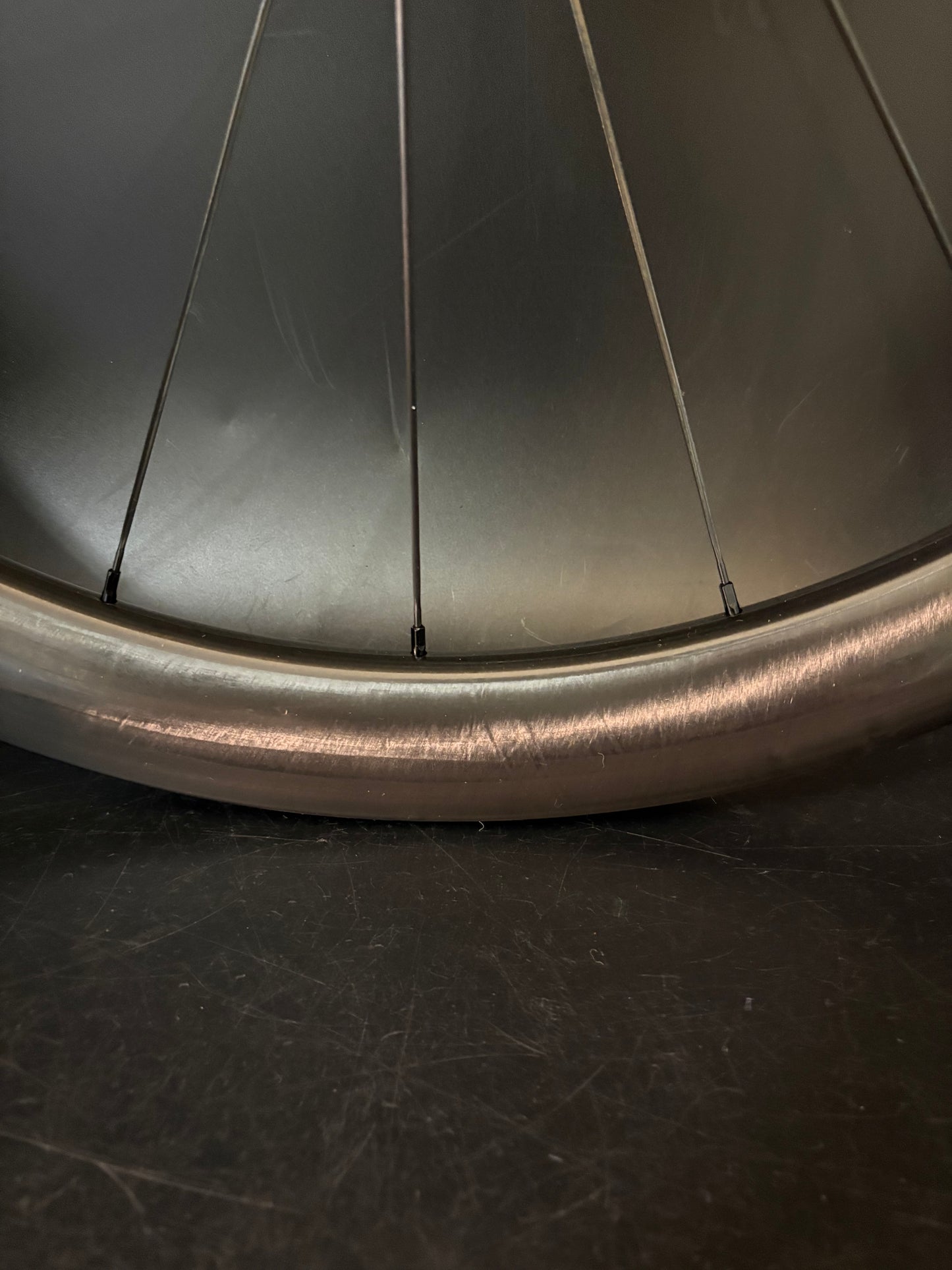 Light Bicycle AR45 / DT Swiss Wheelset Carbon 20/24h