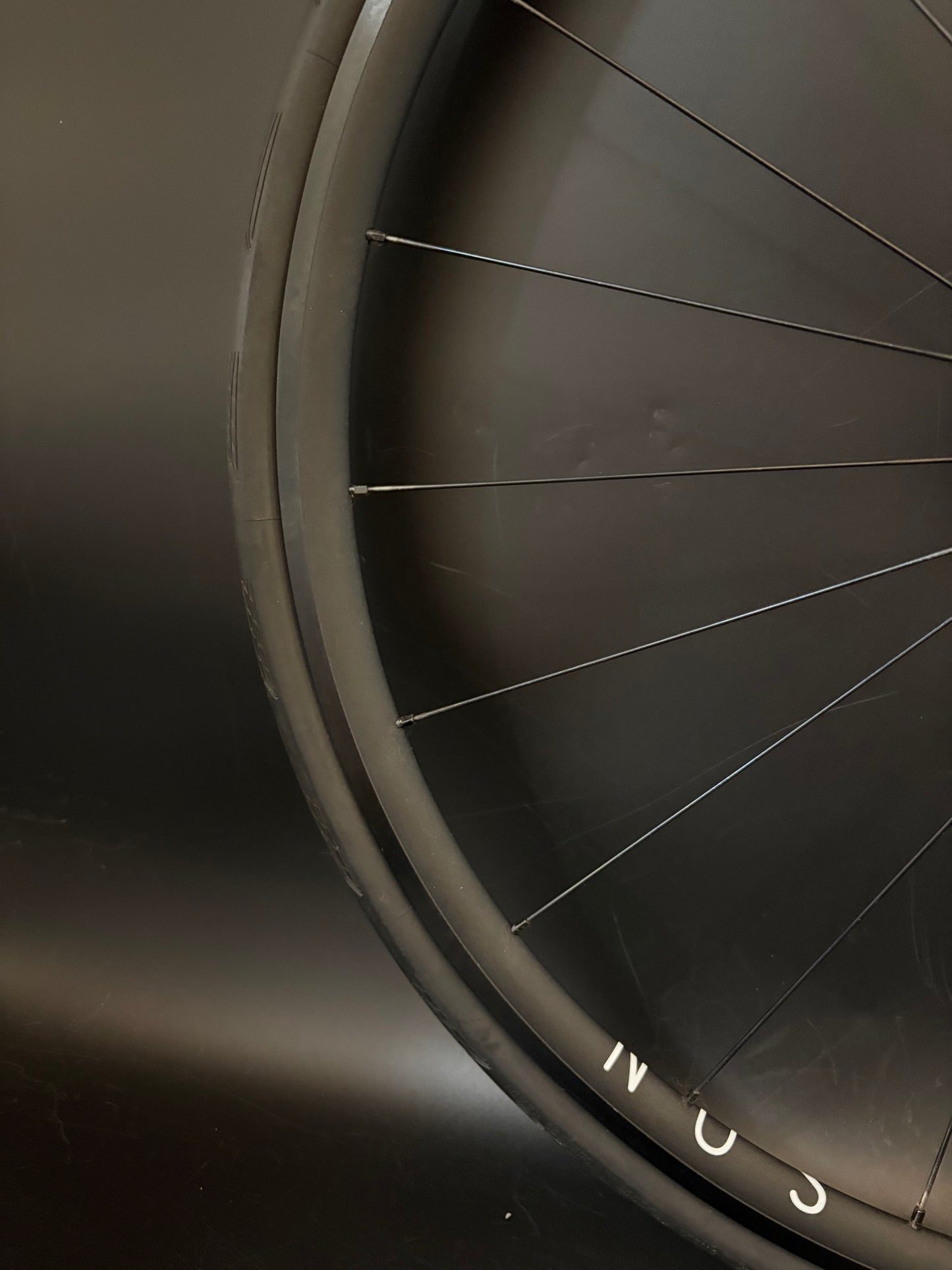 H Plus Son Archetype / DT Swiss Wheelset Black 20/24h